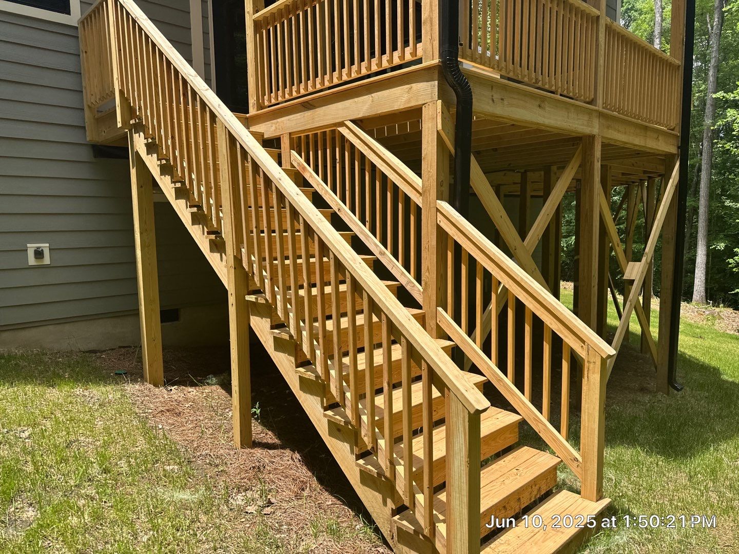 Wood Deck using Wood Sealant by DuraSeal