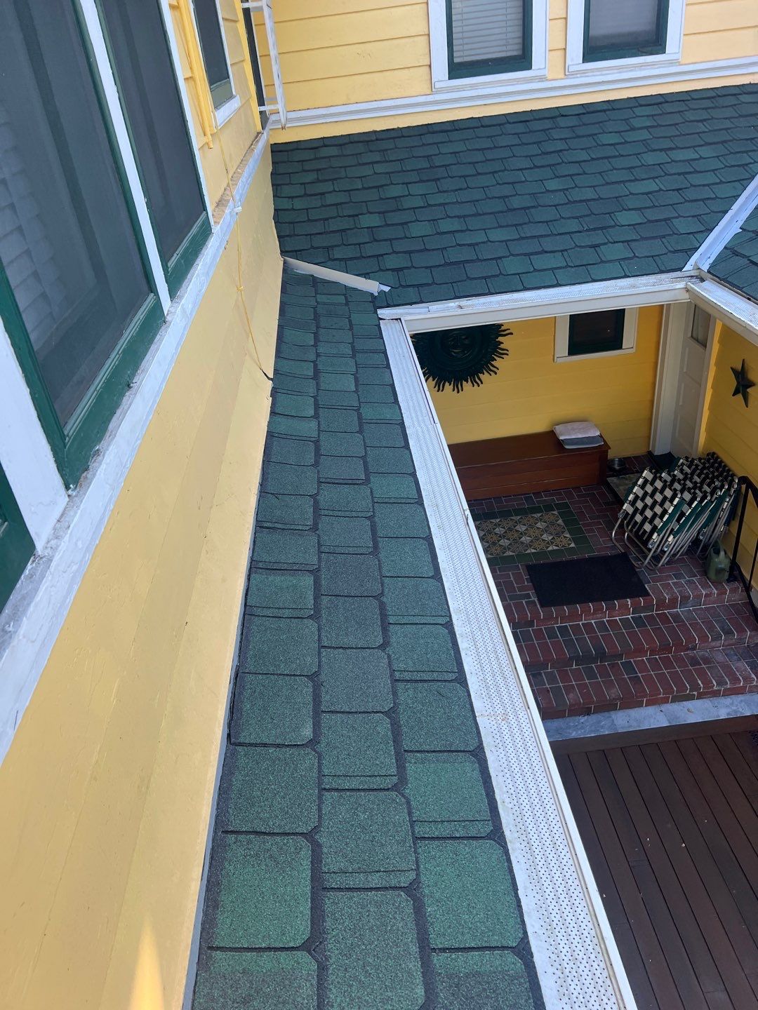 Project in St. Petersburg 33704 by Mitchell Roofing Company LLC 