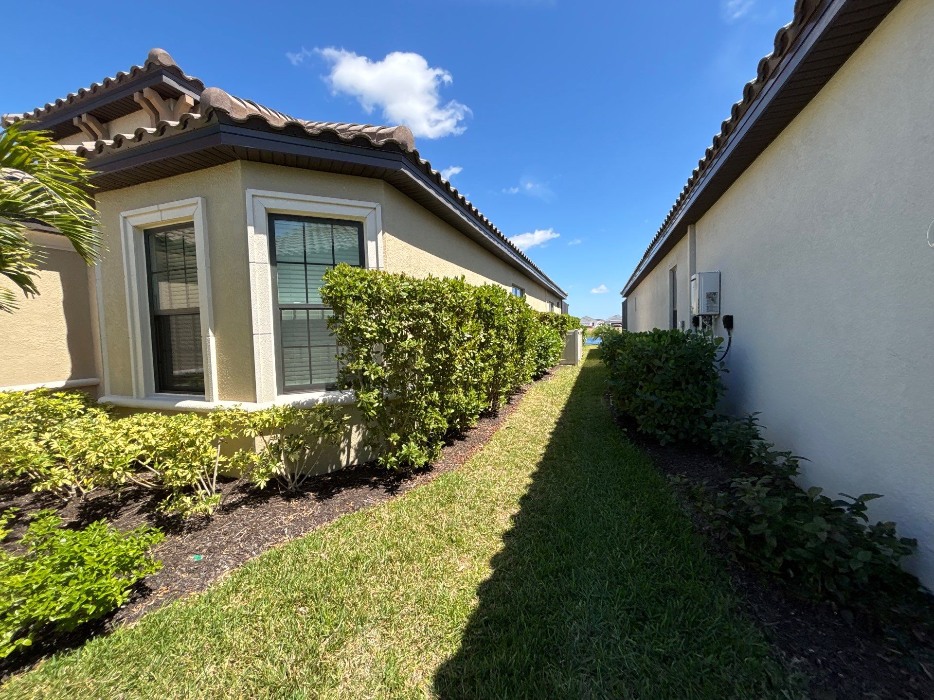 Premium 7-Inch Seamless Gutters in Lakewood Ranch FL by Gutter Professor by Gutter Professors