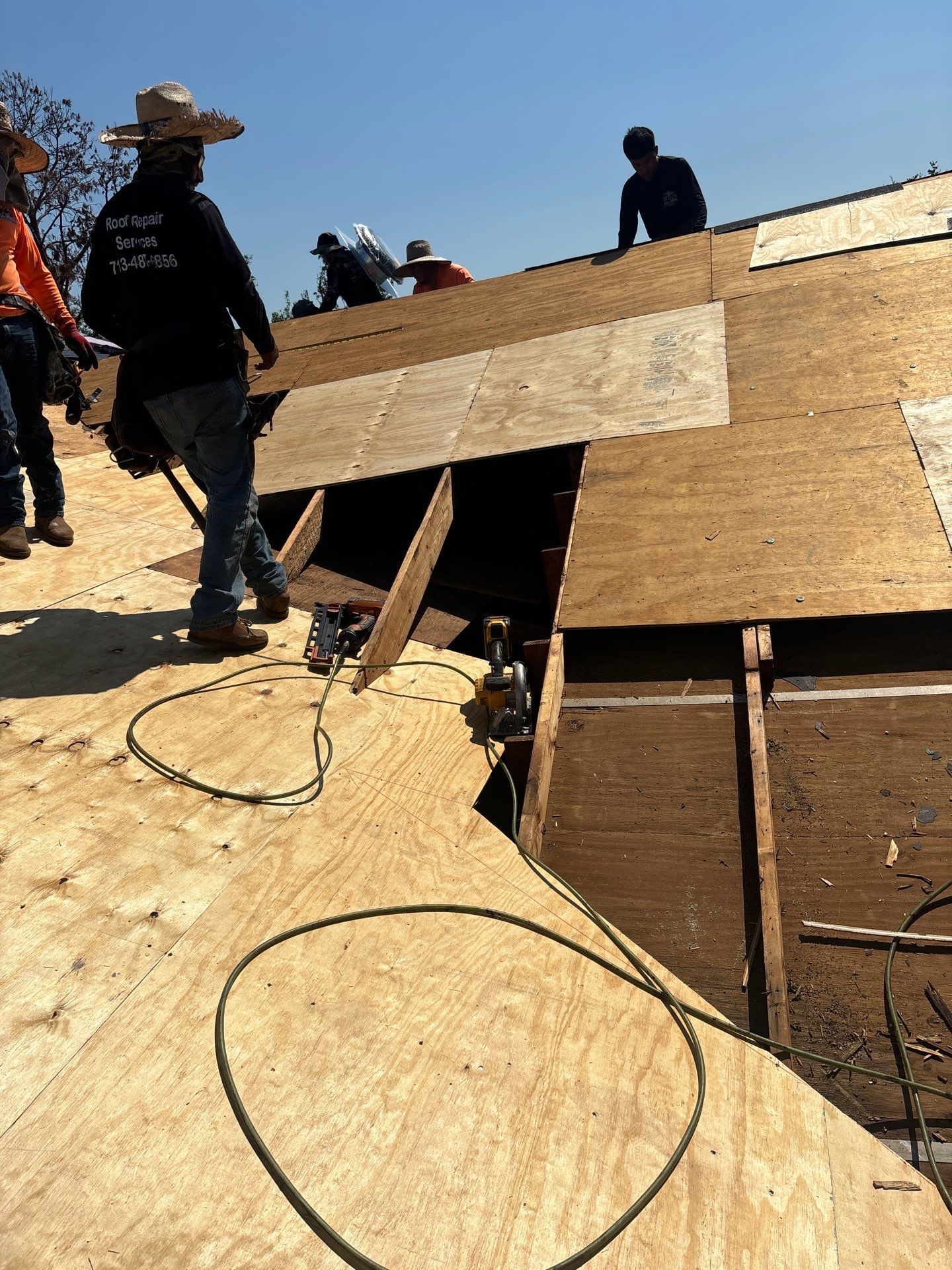 Residential Roofing Repair using Owen's Corning Duration (Lifetime) Shingles by Roof Repair Company