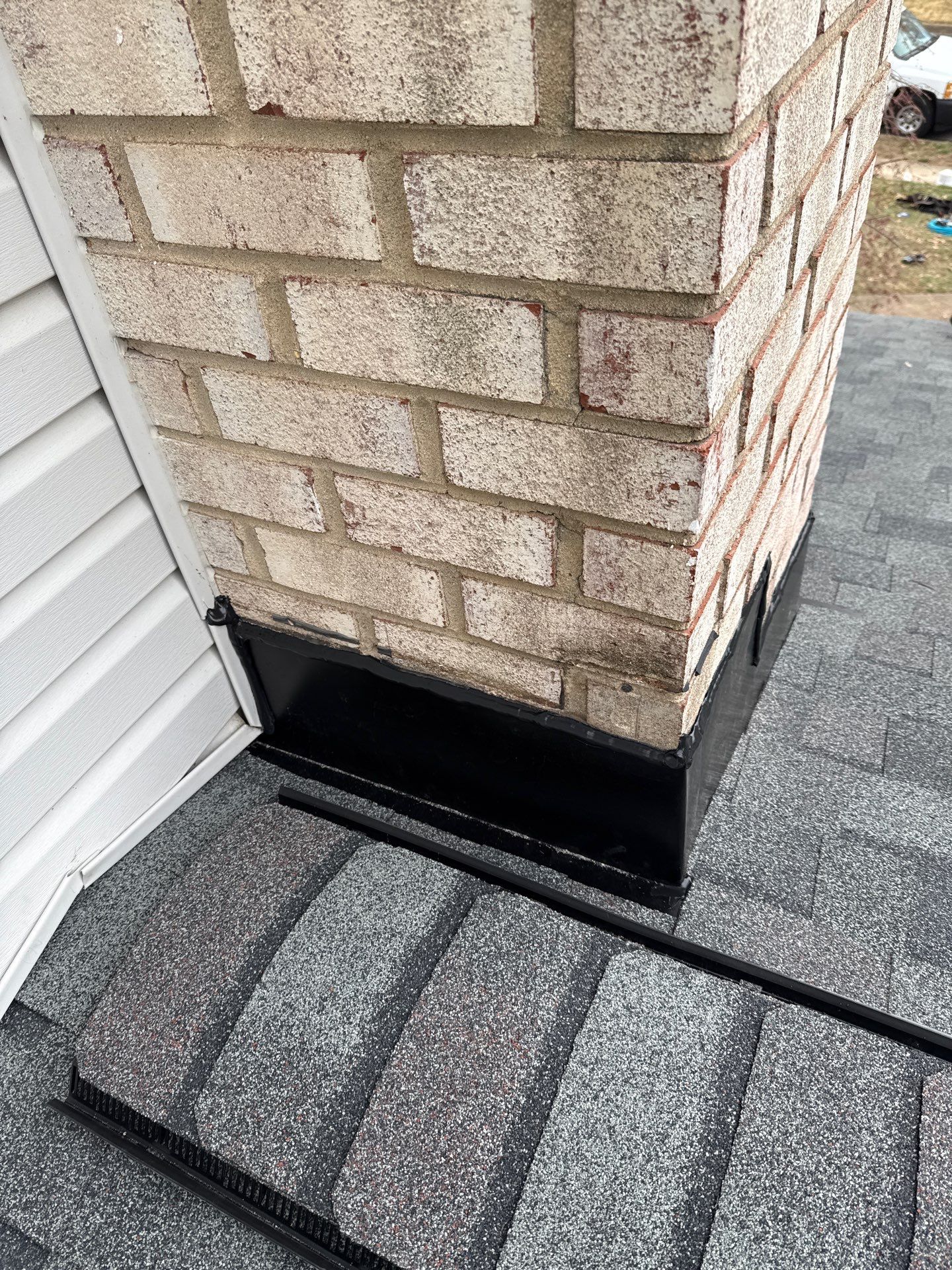 West Springfield: Residential Roof Replacement with CertainTeed Landmark in Colonial Slate by RM Banning, Inc.