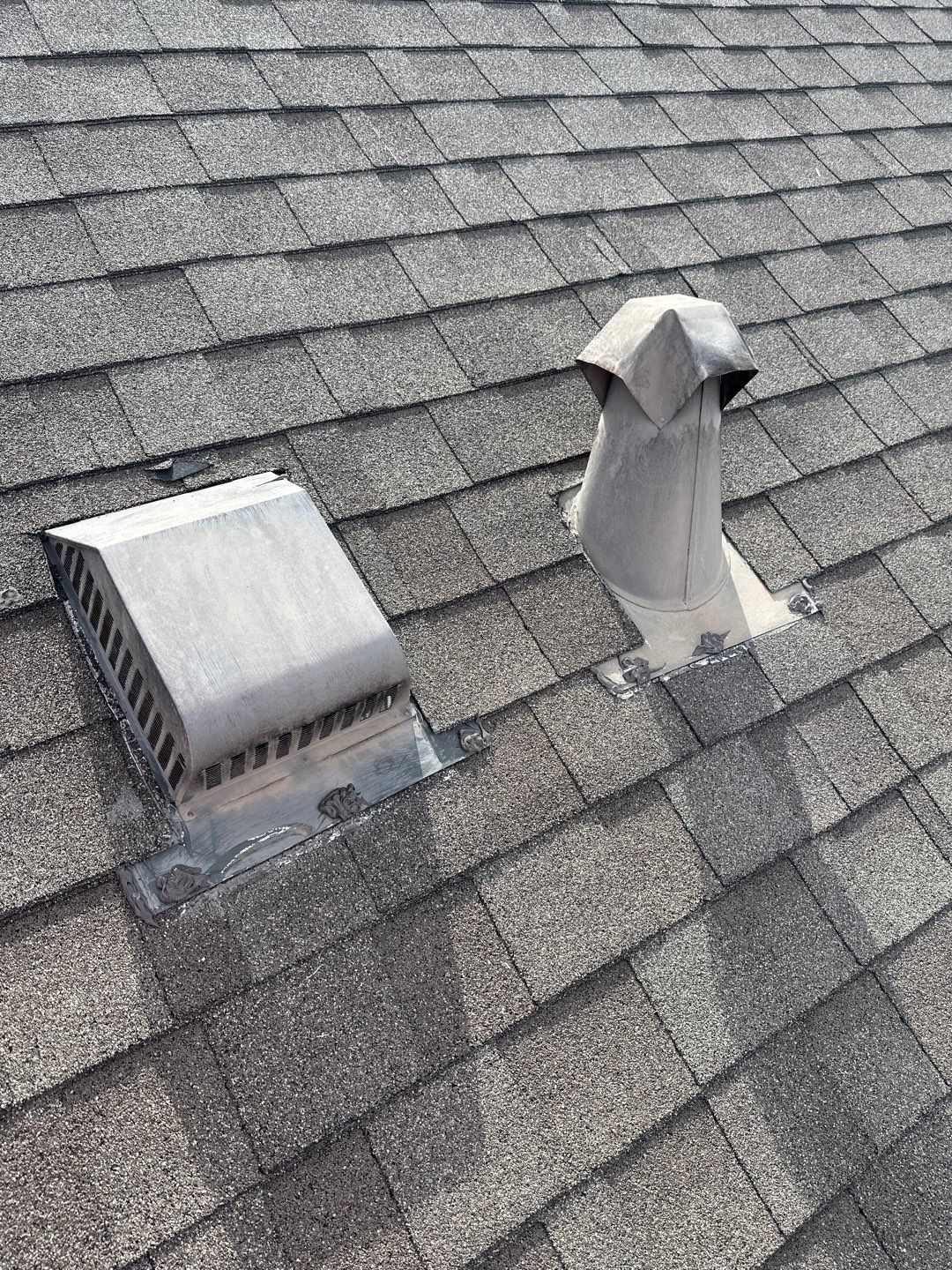 Hail Damage using Owen's Corning Duration (Lifetime) Shingles by Roof Repair Company
