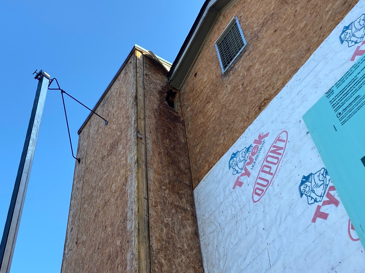 Siding Replacement using CertainTeed Restoration Classis D4 by 180 Contractors
