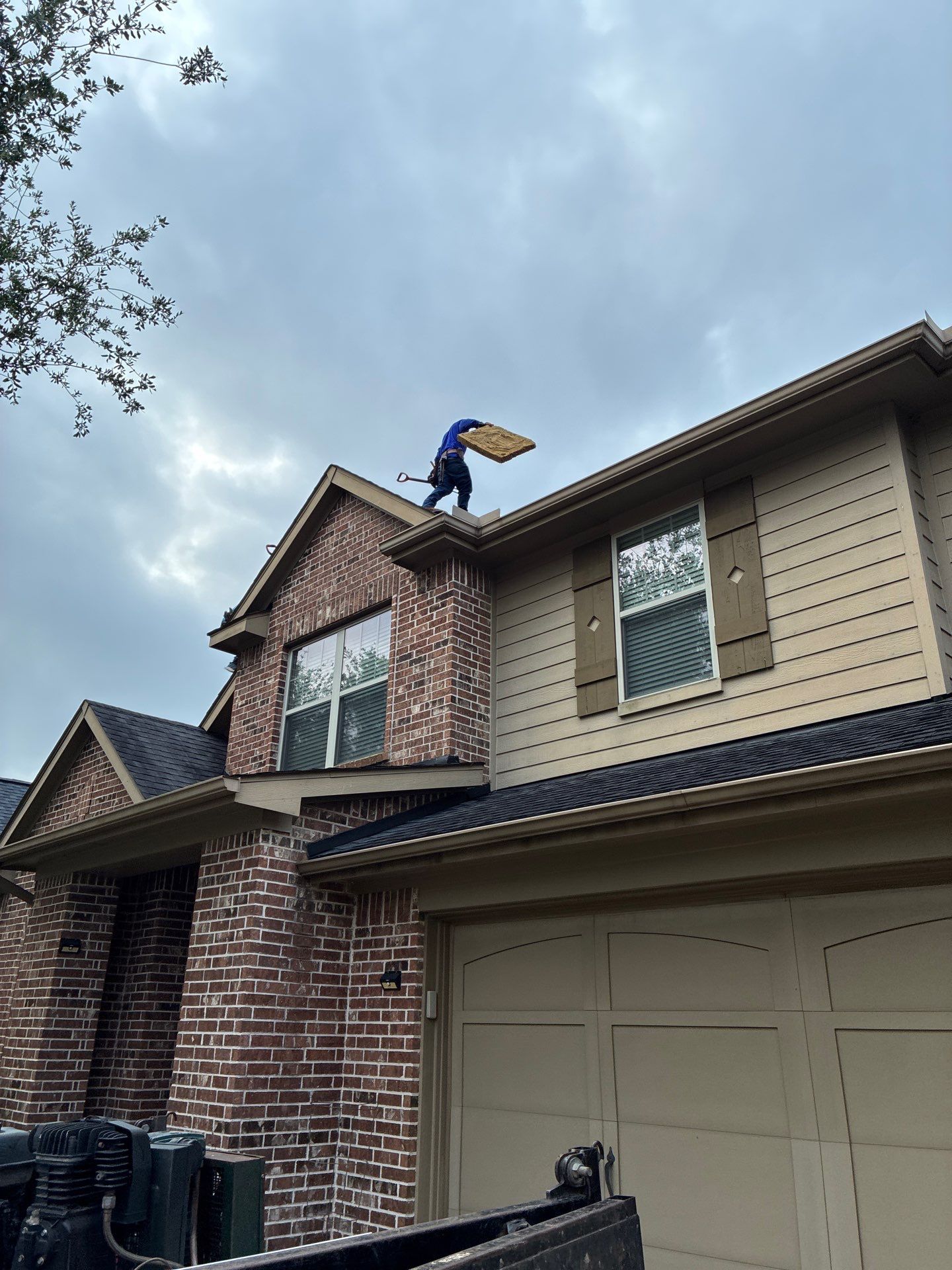 Roof Replacement in Grand Mission, Richmond TX by Roof Repair Company