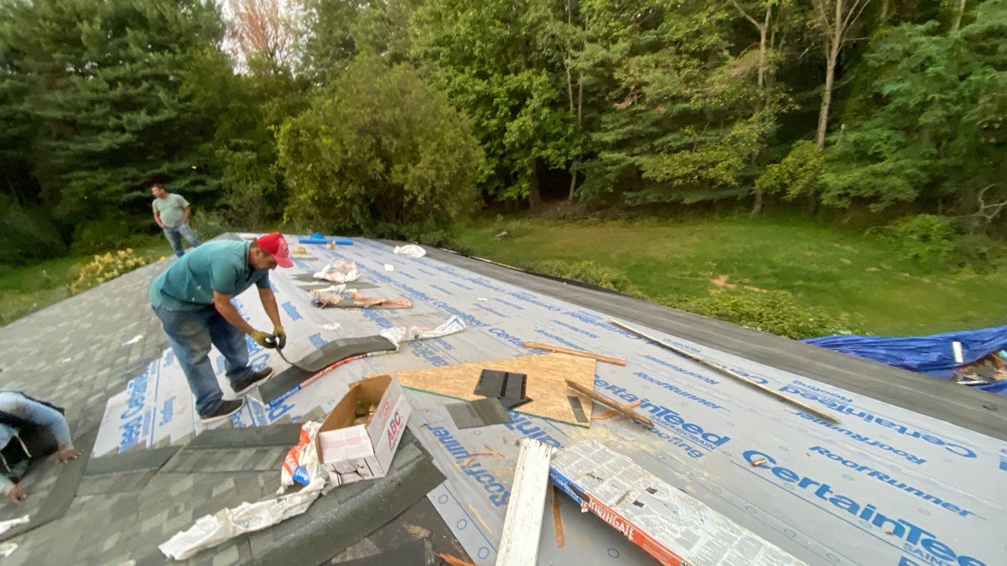 Roof Replacement using CertainTeed Landmark by 180 Contractors