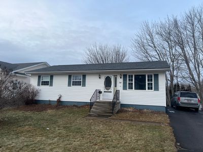 Residential Roofing Installation using Asphalt GAF HDZ