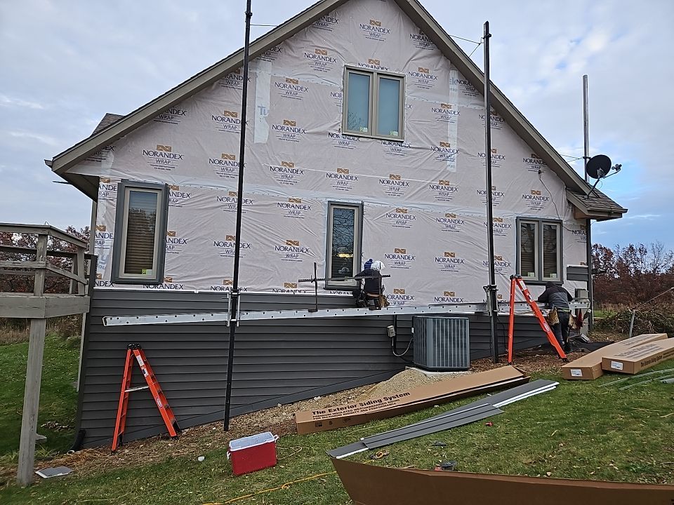 Siding Installation using Norandex Polar Wall Plus Siding, Window Wraps by Total Exteriors