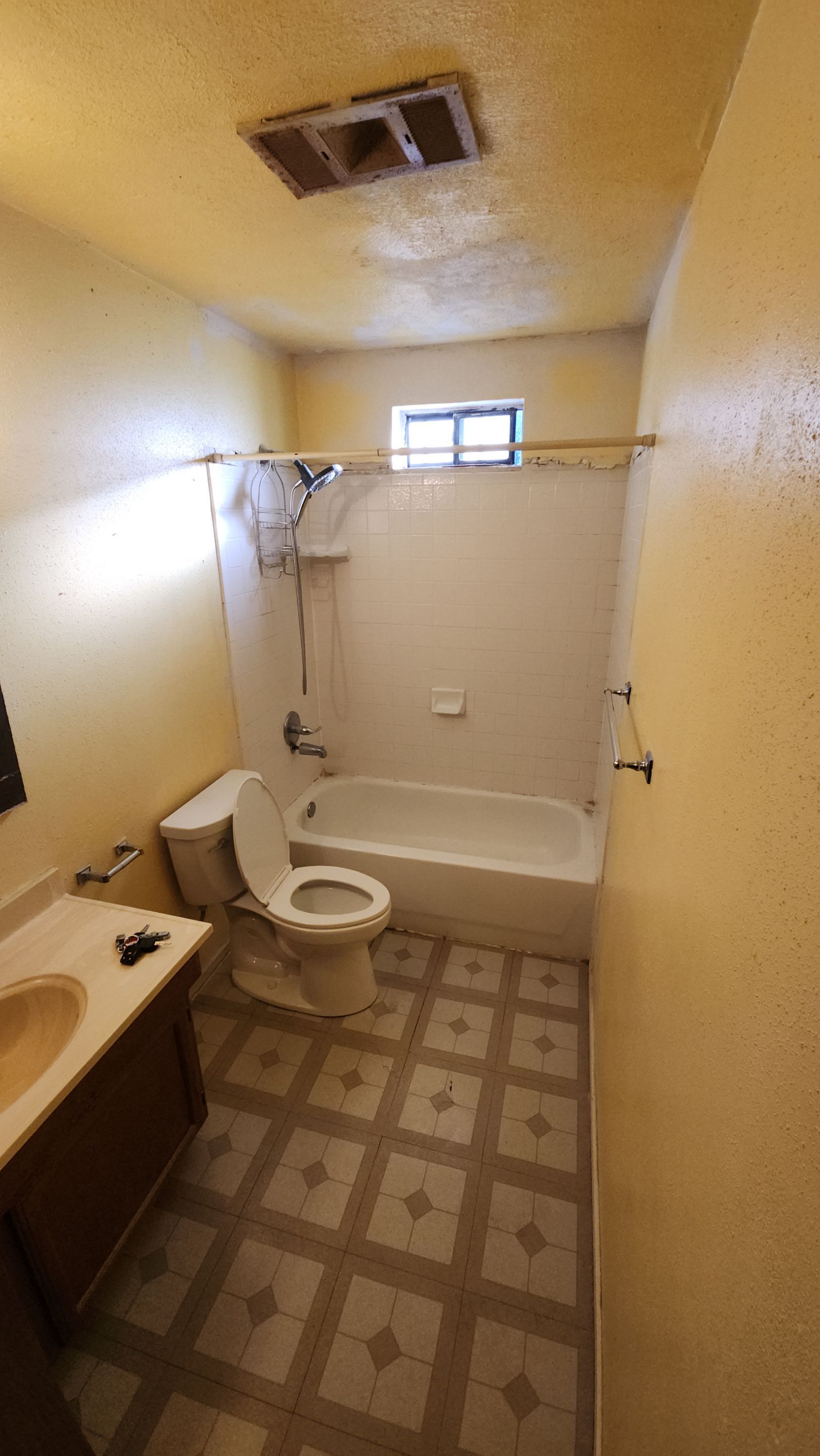 Small Bathroom Makeover in San Antonio by Legacy Bath and Kitchen