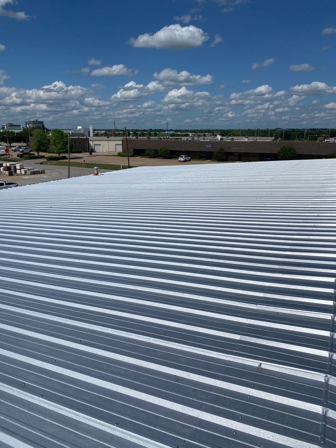 Metal Roof Project in Tulsa by Decor Roofing & Restoration