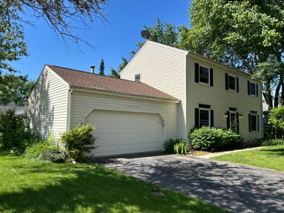 Turtle Shell gutter protection installation in Naperville, IL 60565, photograph 3
