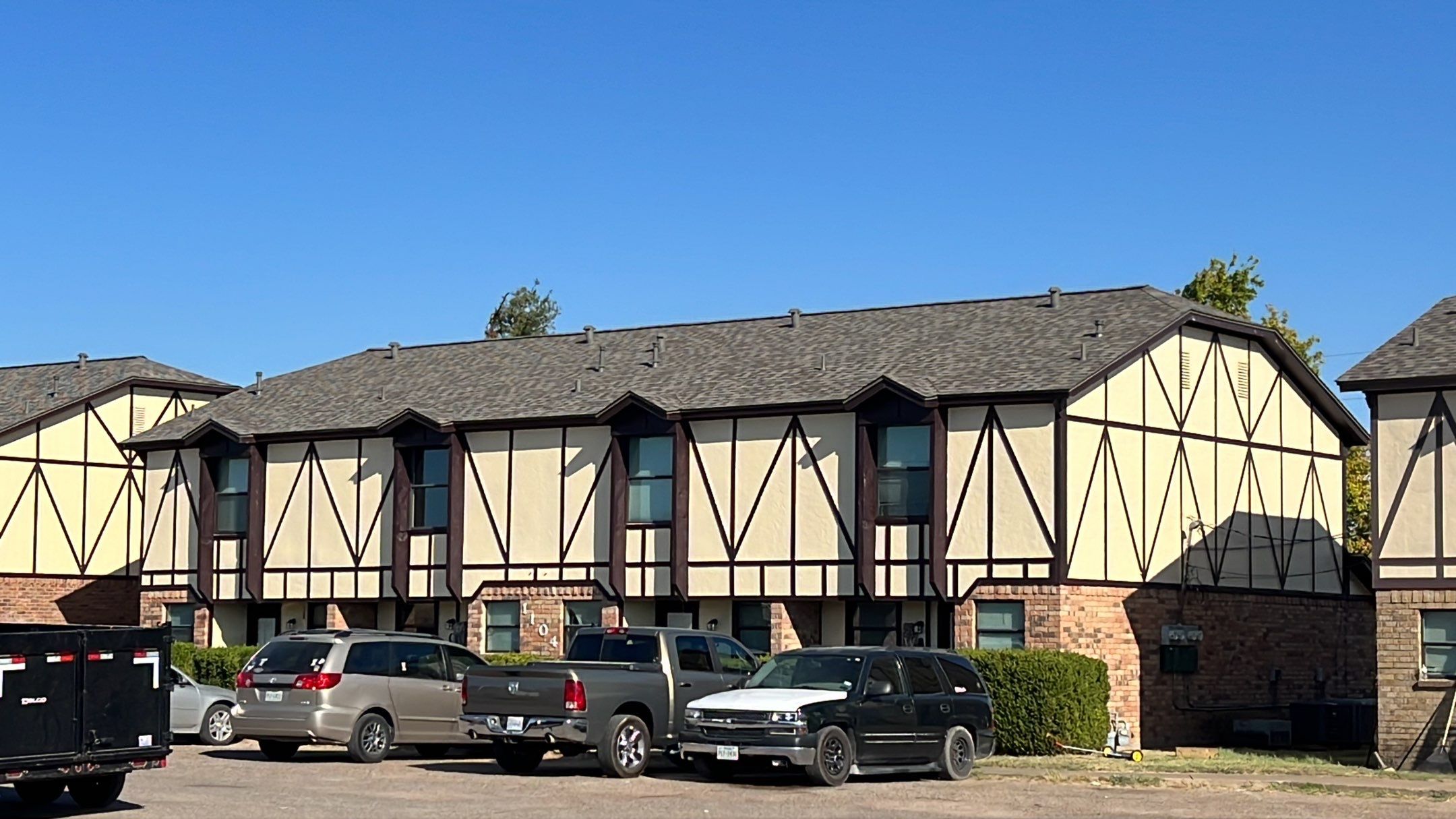 Commercial Roofing Installation using ATLAS Pinnacle Pristine Shingles by Harvey Roofing & Construction