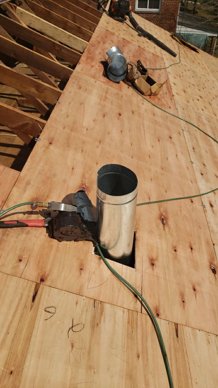 Falls Church - Certainteed Landmark Charcoal Black Roof Project by RM Banning, Inc.