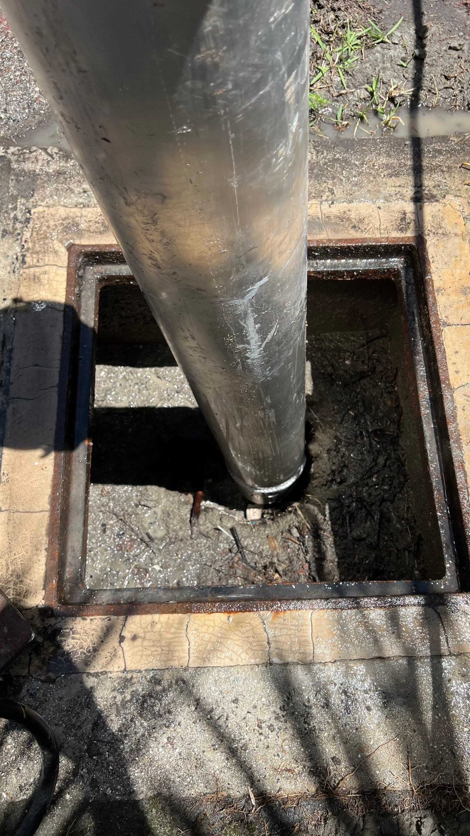 Naples Condo Catch Basin Cleaning by APS Power & Water