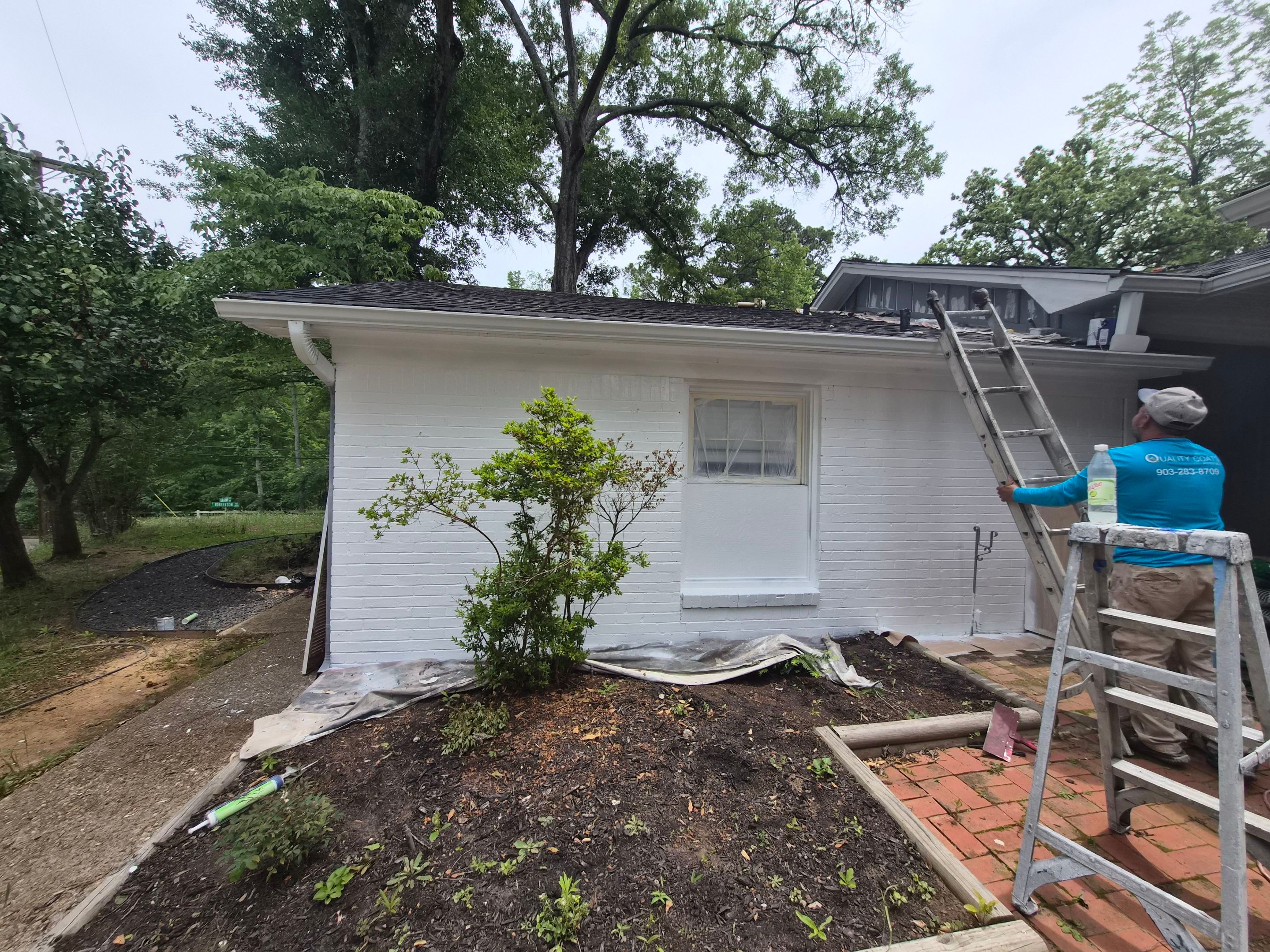 From Gray to Modern White: Exterior Repaint in Tyler, TX by Quality Coats Painting
