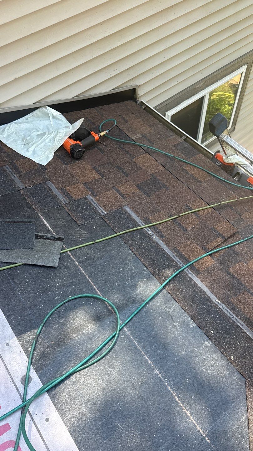 Roof Replacement using Owens Corning Brownwood by 180 Contractors