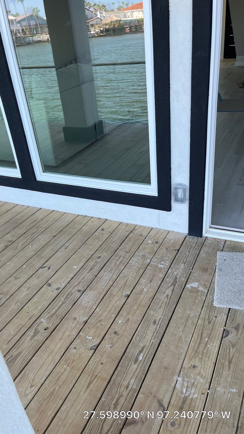 Island Time Modernized by Bayfront Roofing and Construction