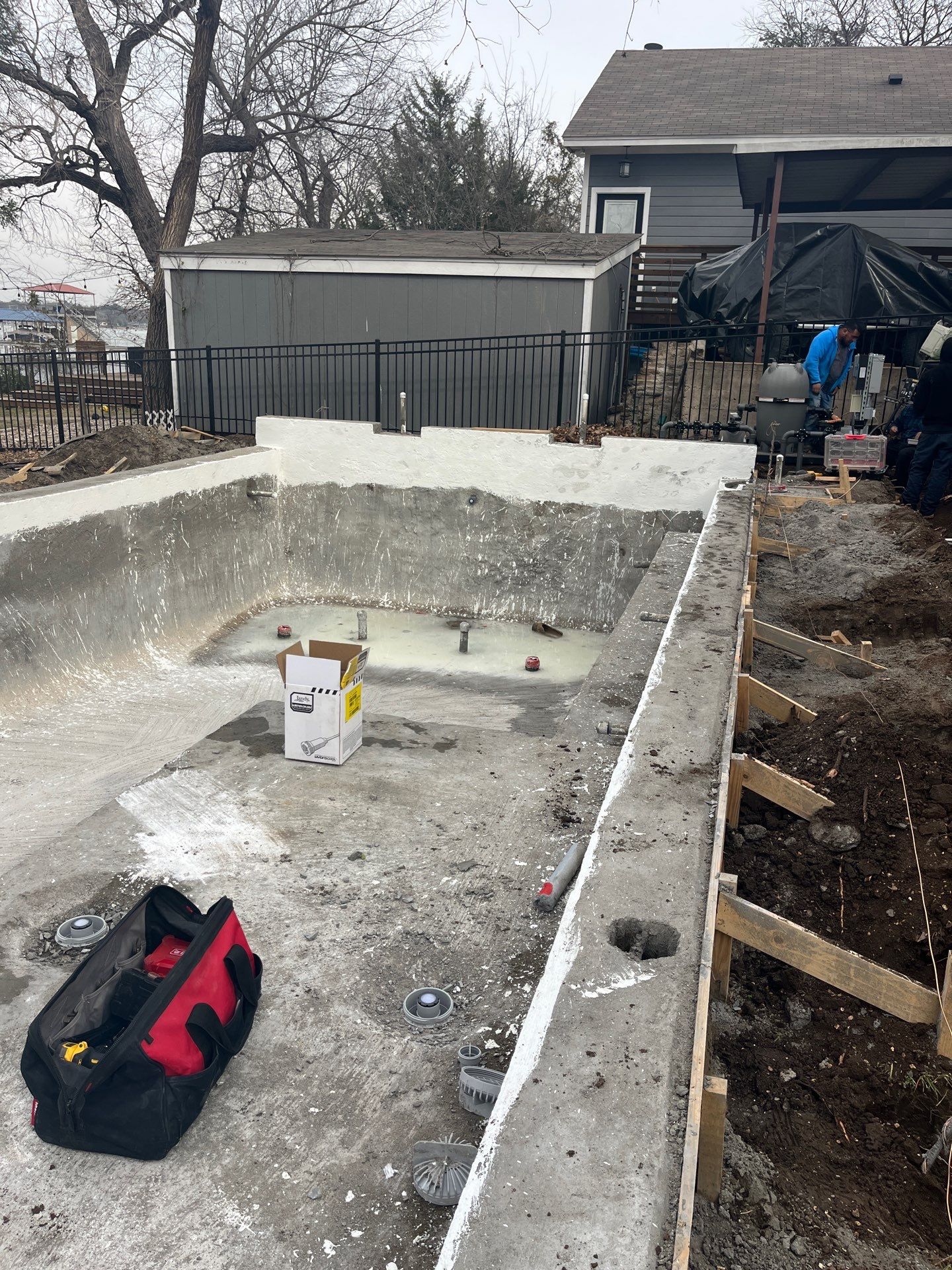 Lakefront Geometric Pool with Tanning Ledge by Pinnacle Pools and Spas - DFW