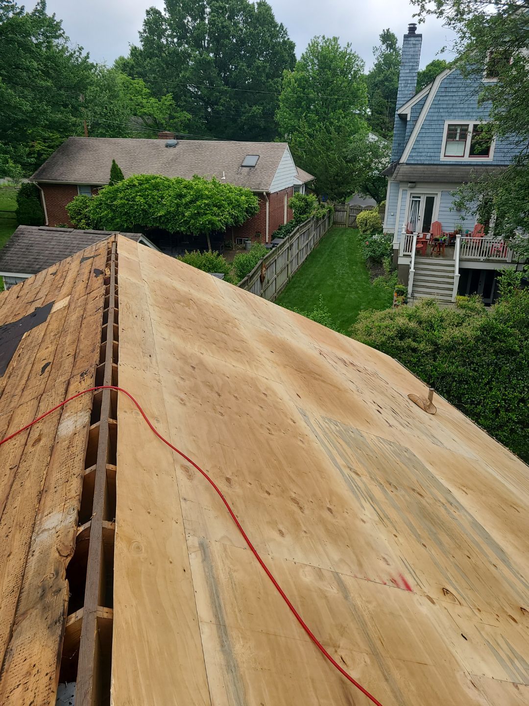 Arlington: CertainTeed Landmark Pro Designer Shingles in Max Def Pewter by RM Banning, Inc.