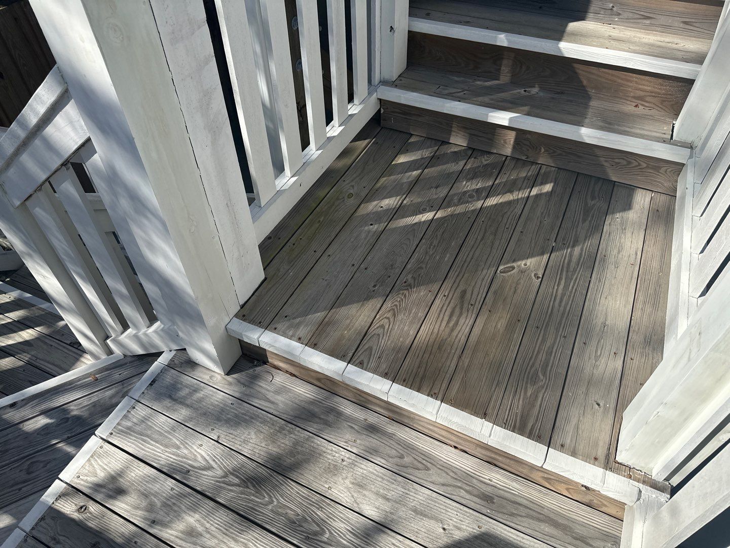 Deck using Wood Sealant by DuraSeal