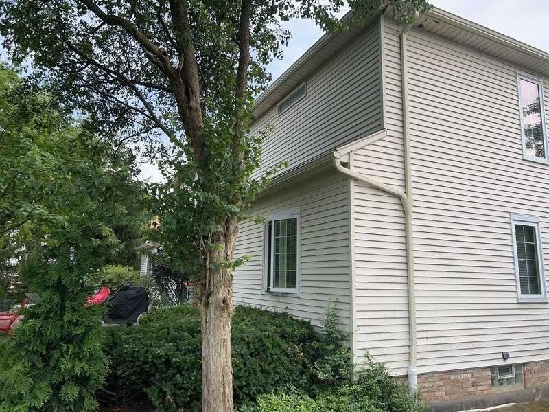 Rocky River, Ohio Siding & Roofing installation  by Pine Ridge Roofing LLC