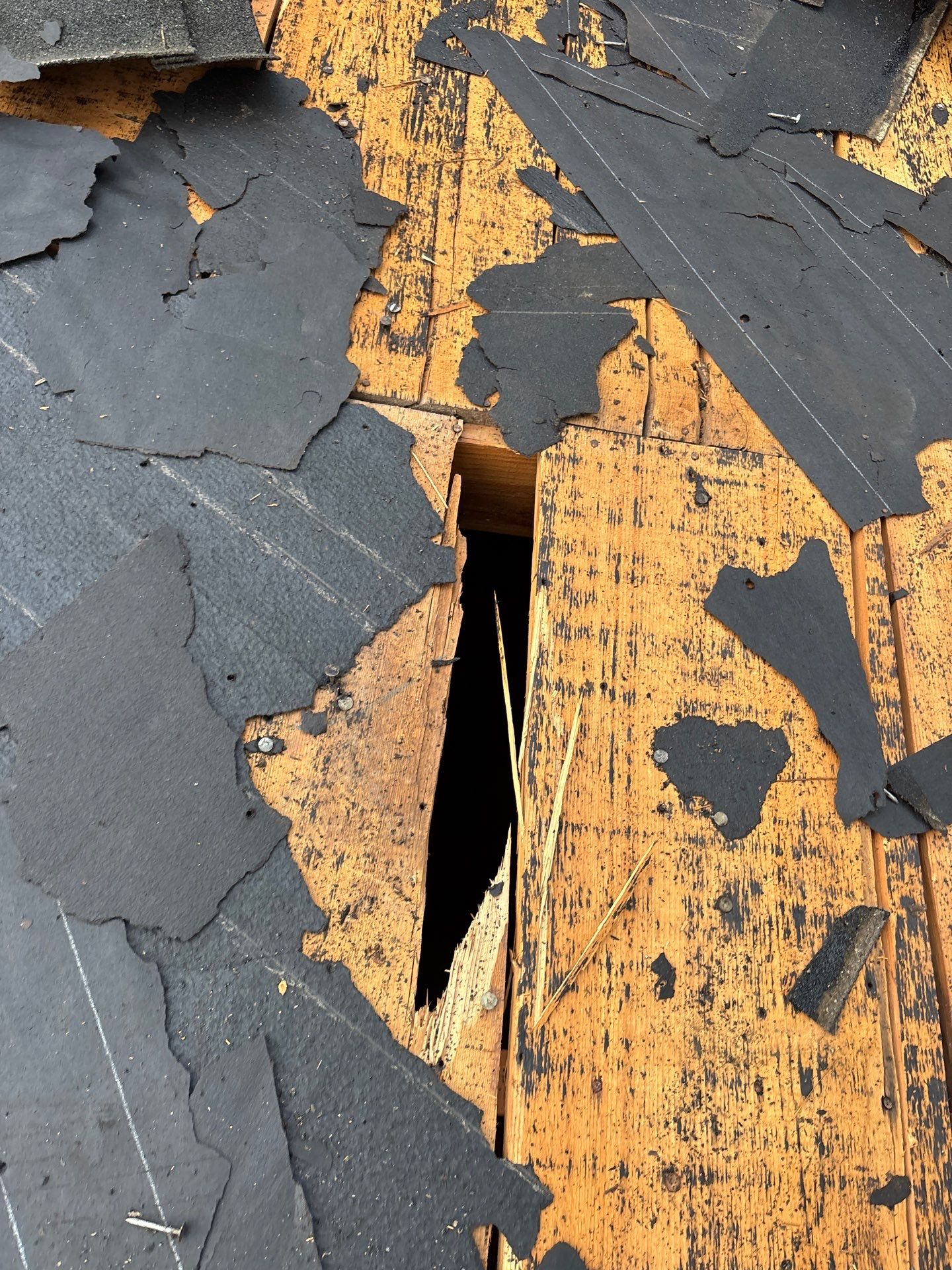Roof Replacement Houston by Roof Repair Company