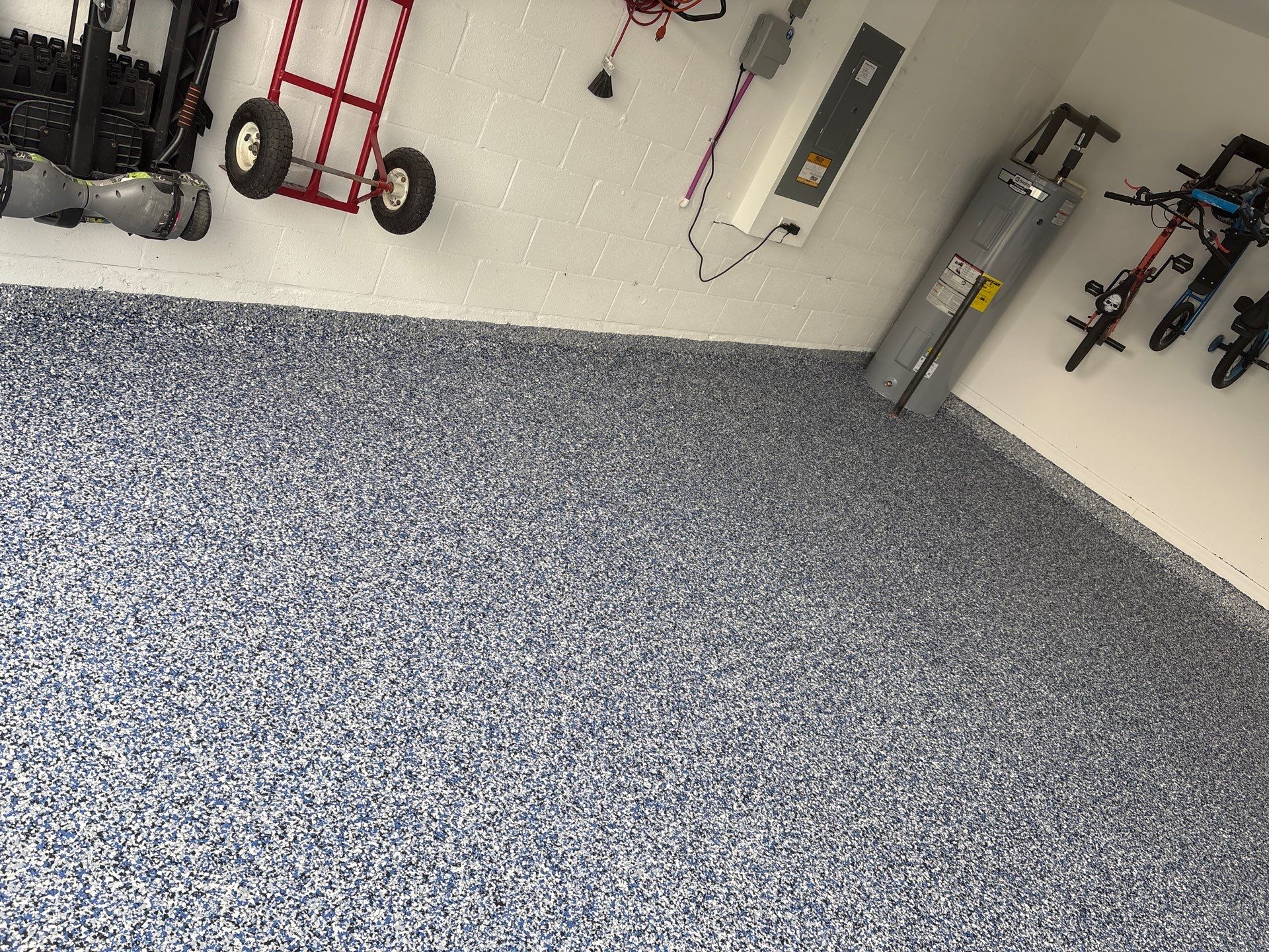 Zephyrhills, FL Epoxy Garage and Patio Floor Upgrade by Performance Floors & Coating