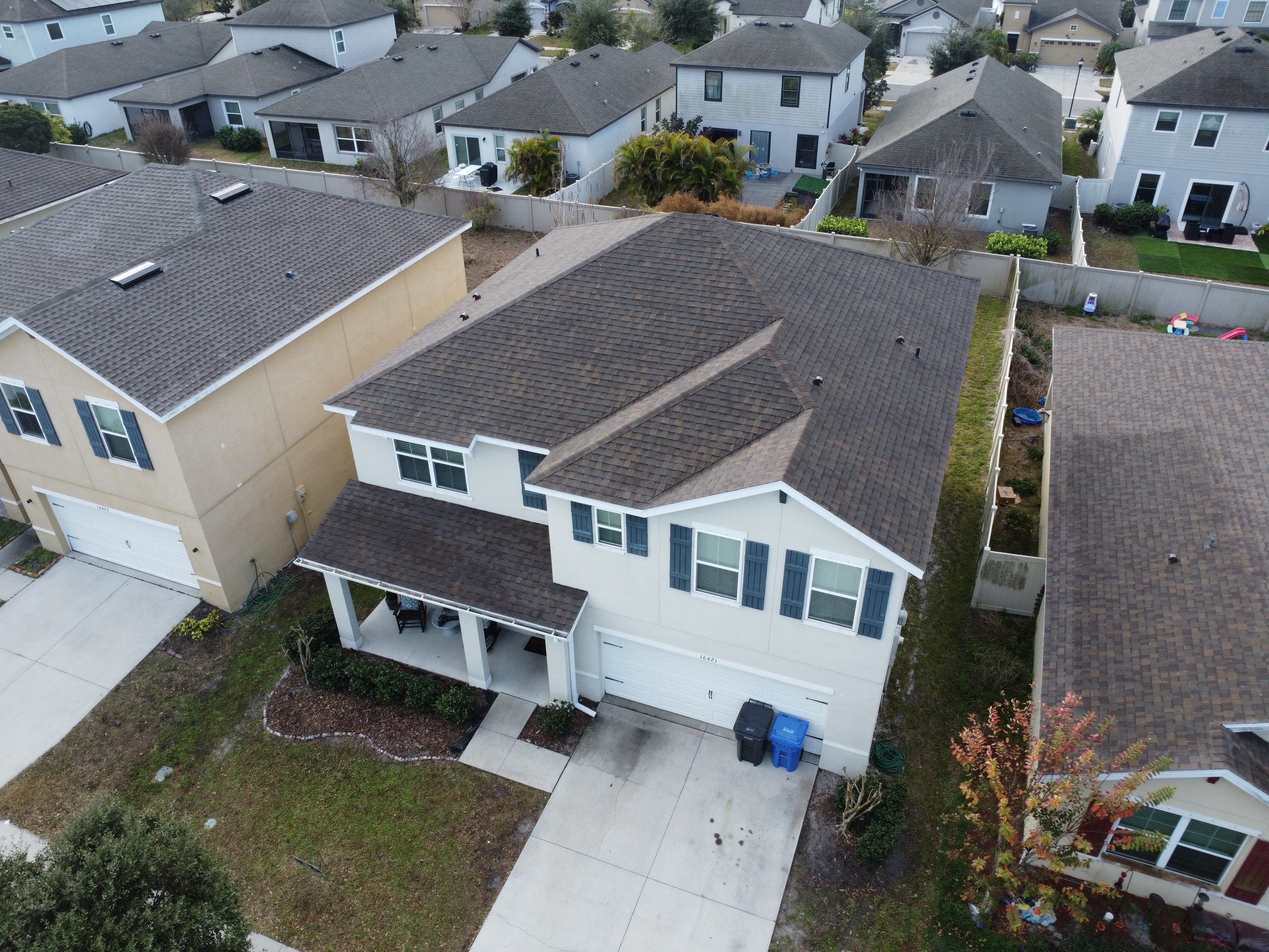 Roof replacement in Wimauma, FL by Steadfast Roofing 