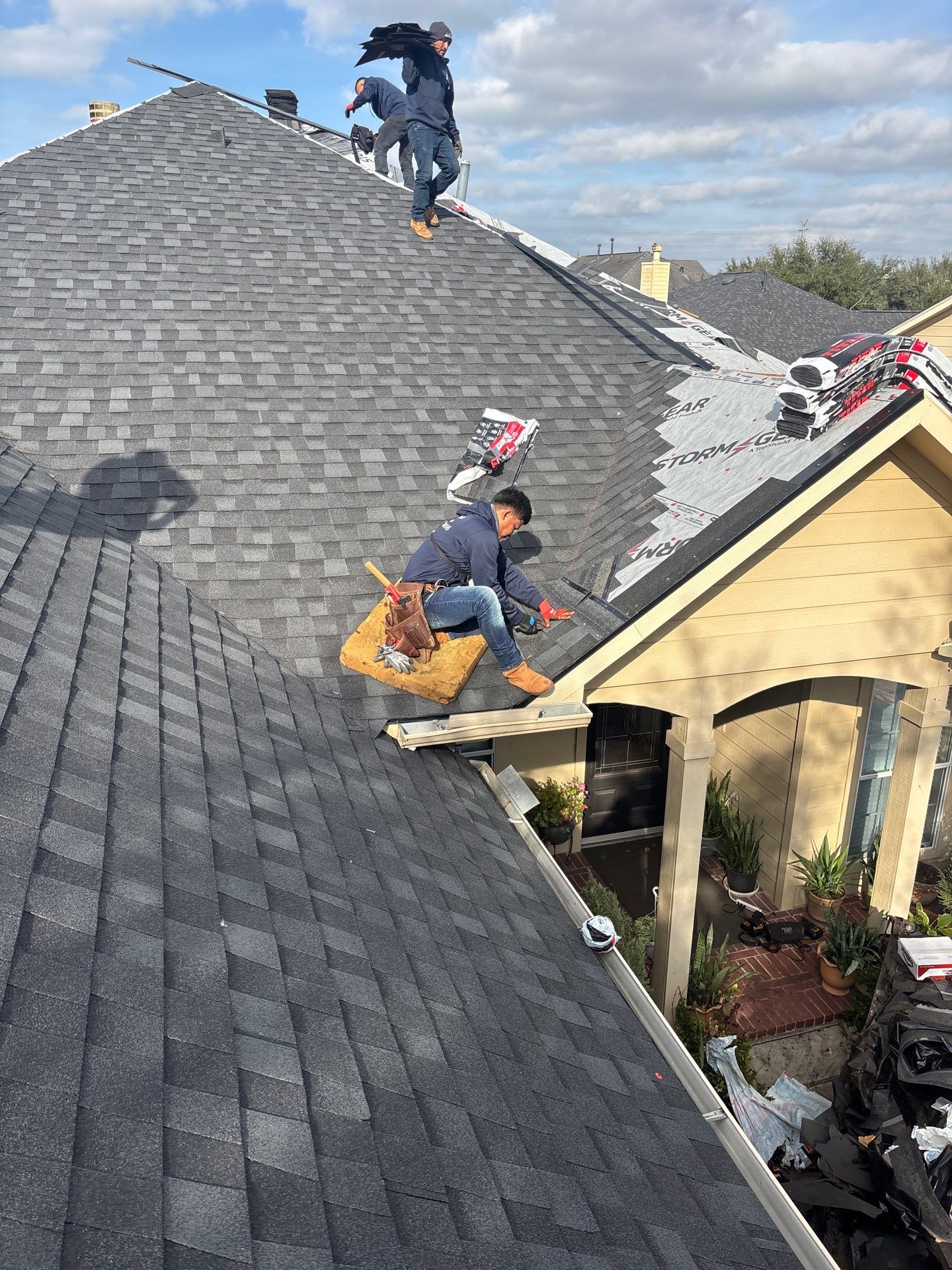 Roof Replacement Pearland by Roof Repair Company