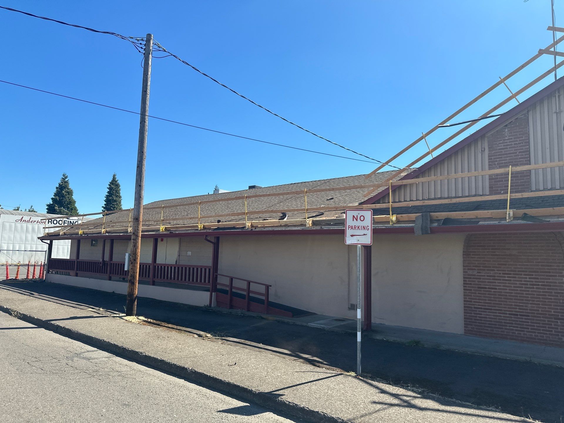 Lum Yun Salem Oregon Commercial Roof Replacement  by Orezona Building & Roofing Company, Inc.