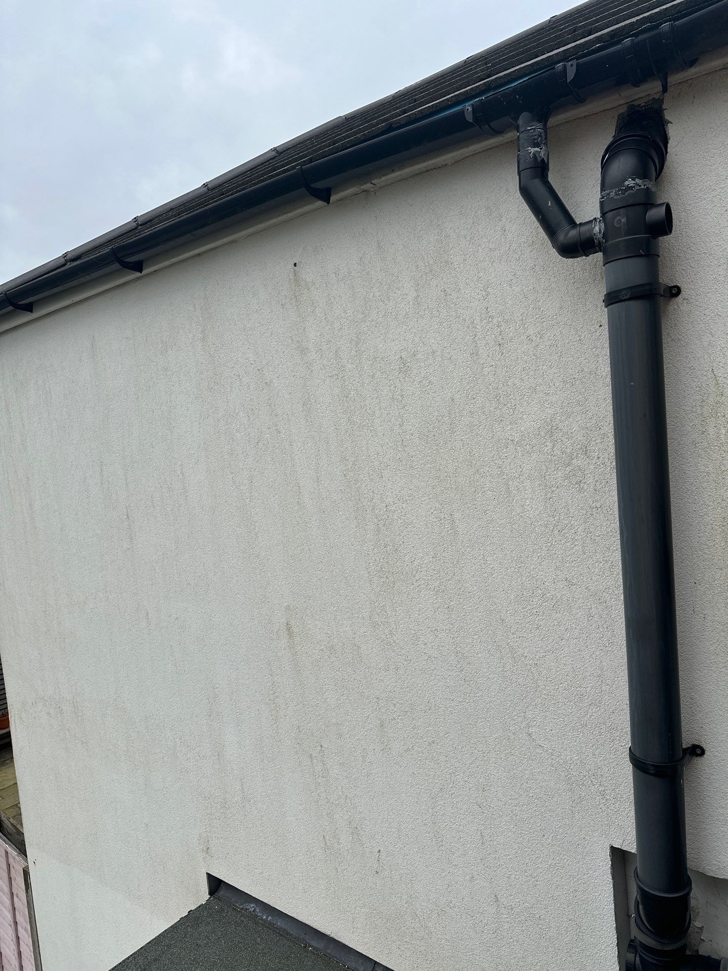 Render Clean using NuClear Biocide by Ges Exterior Cleaning ltd