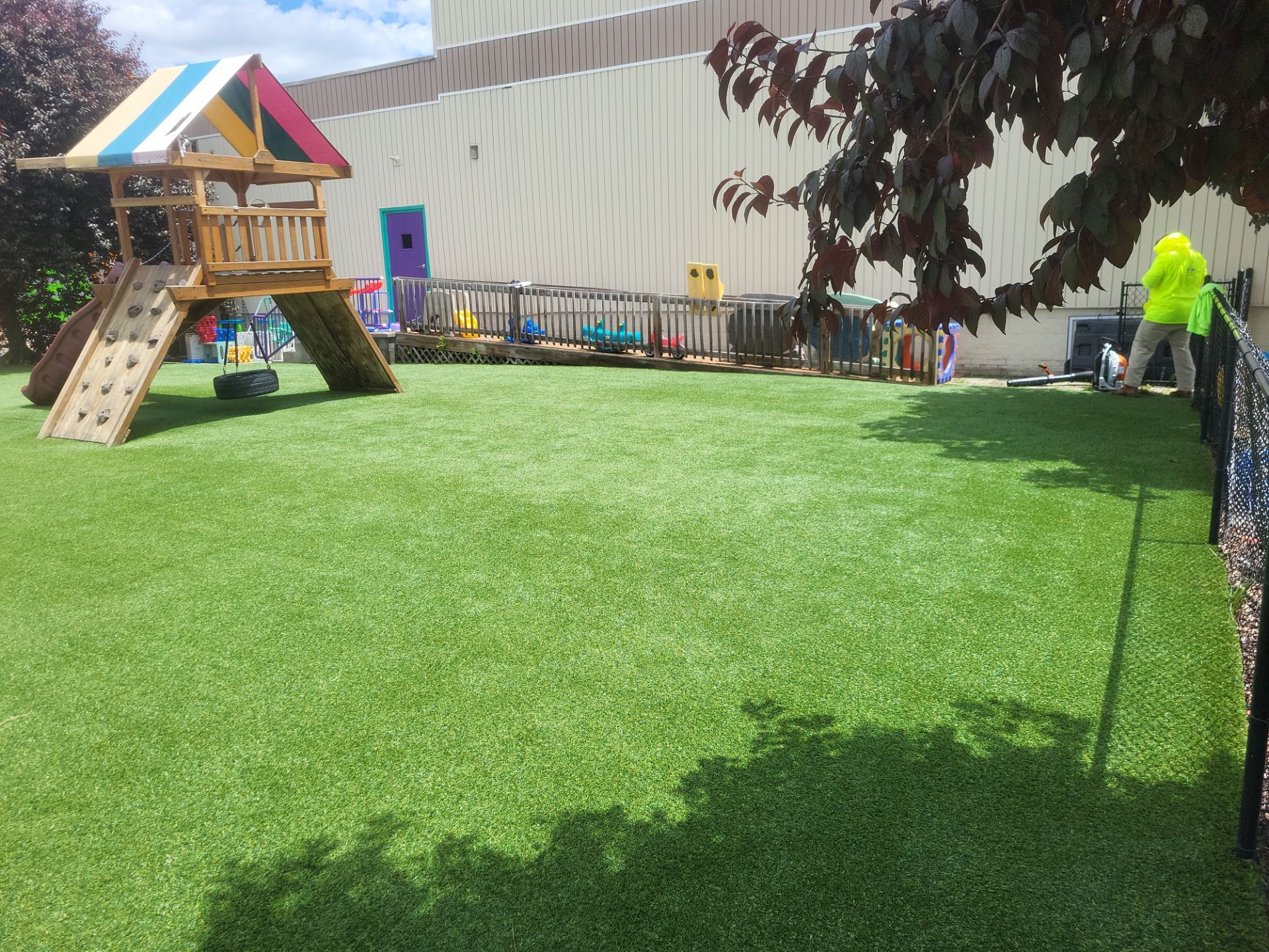 Local Daycare in Salem, OH - Small Wonders Discovery & Learning Center by Southwest Greens Midwest