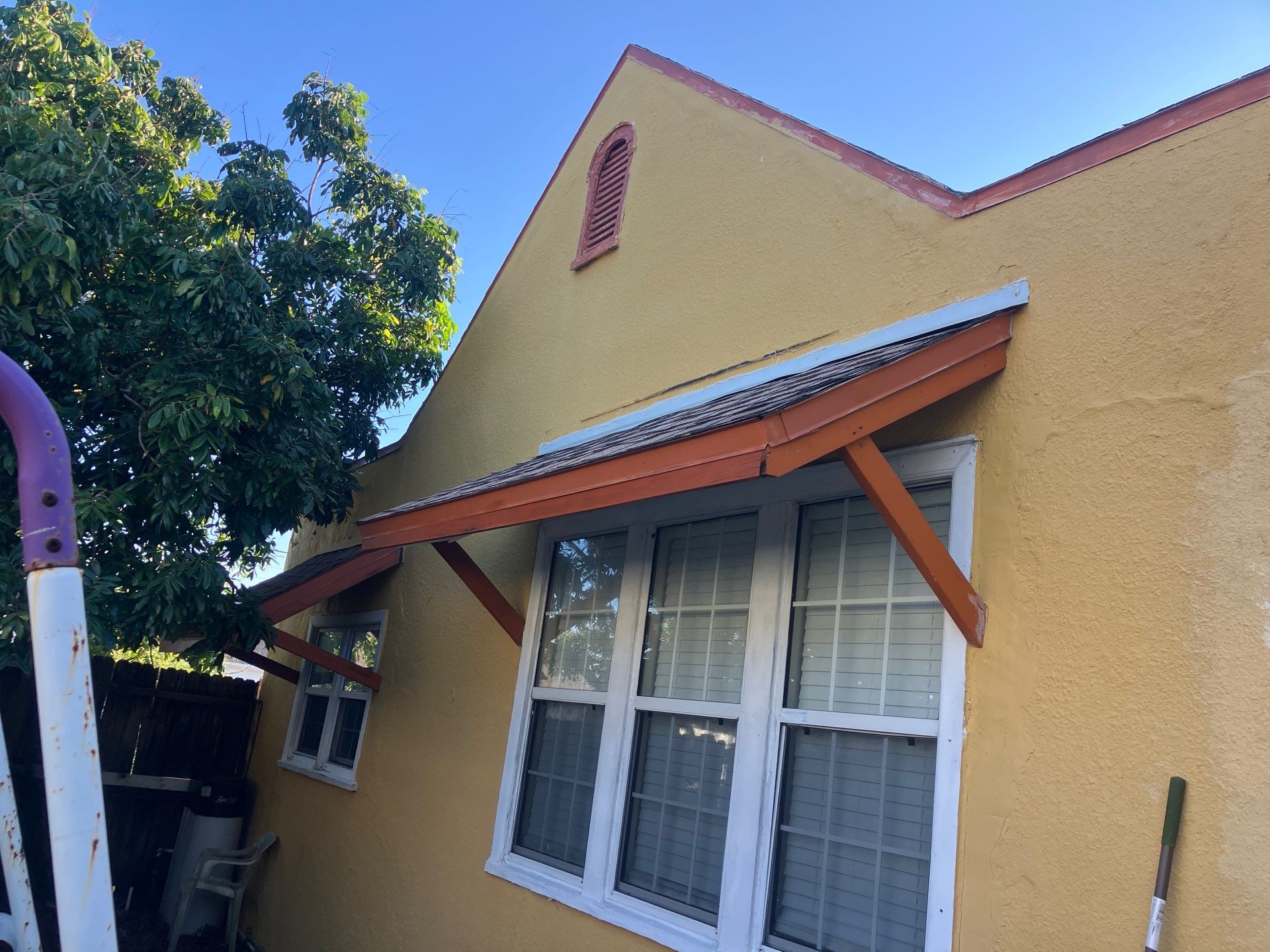 Project in Gulfport 33707 by Mitchell Roofing Company LLC 