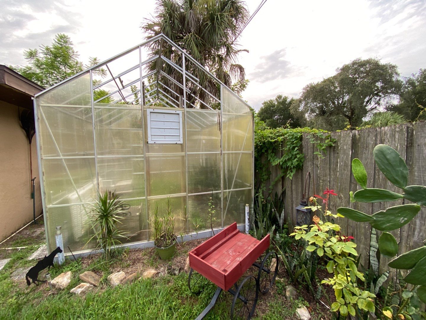 Bradenton, FL 6ft. Tall White Vinyl Privacy Fence  by Asap fence and gates, LLC