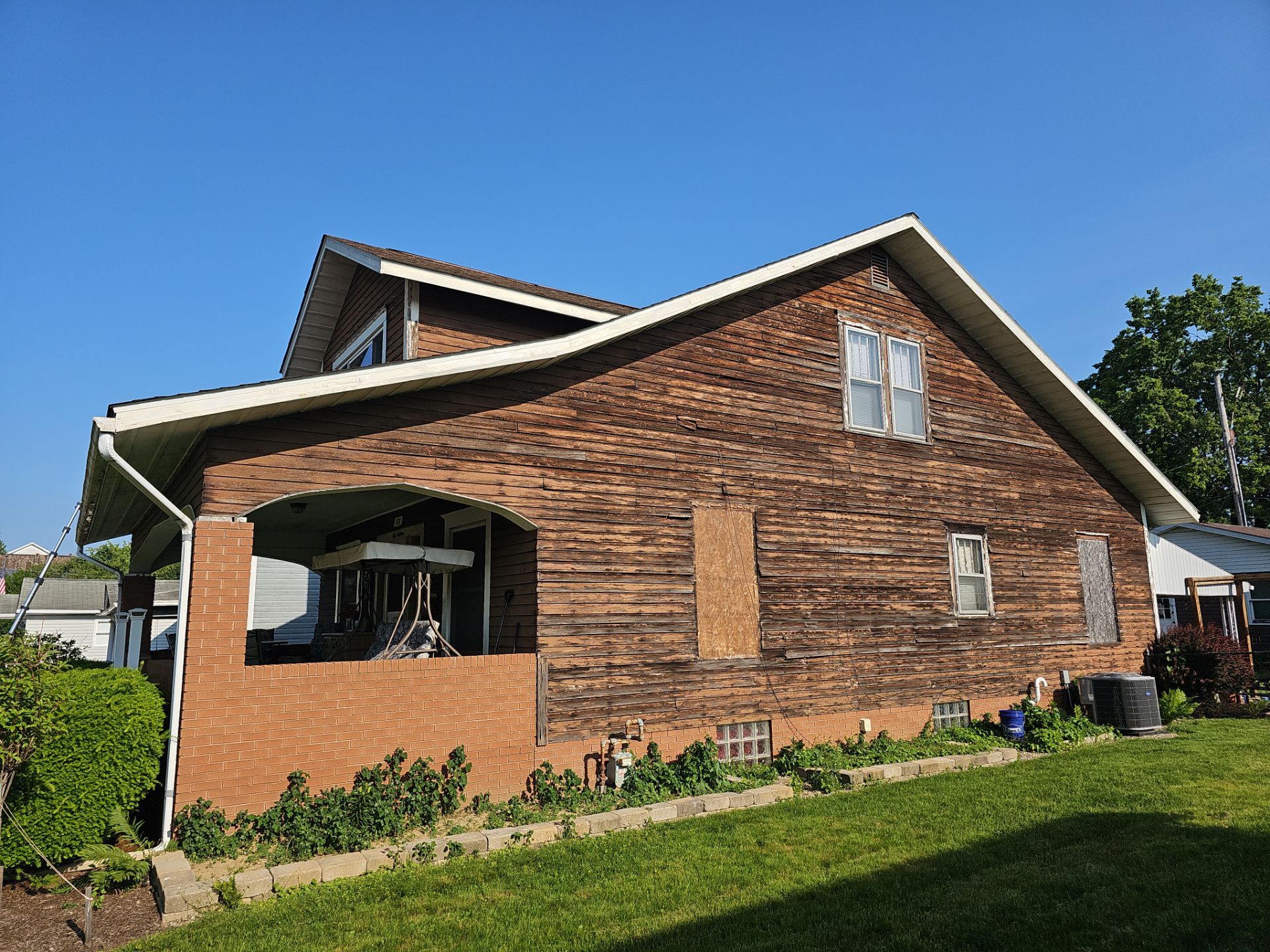 New Philadelphia Ohio Shingle Roof and Siding Installation by Pine Ridge Roofing LLC