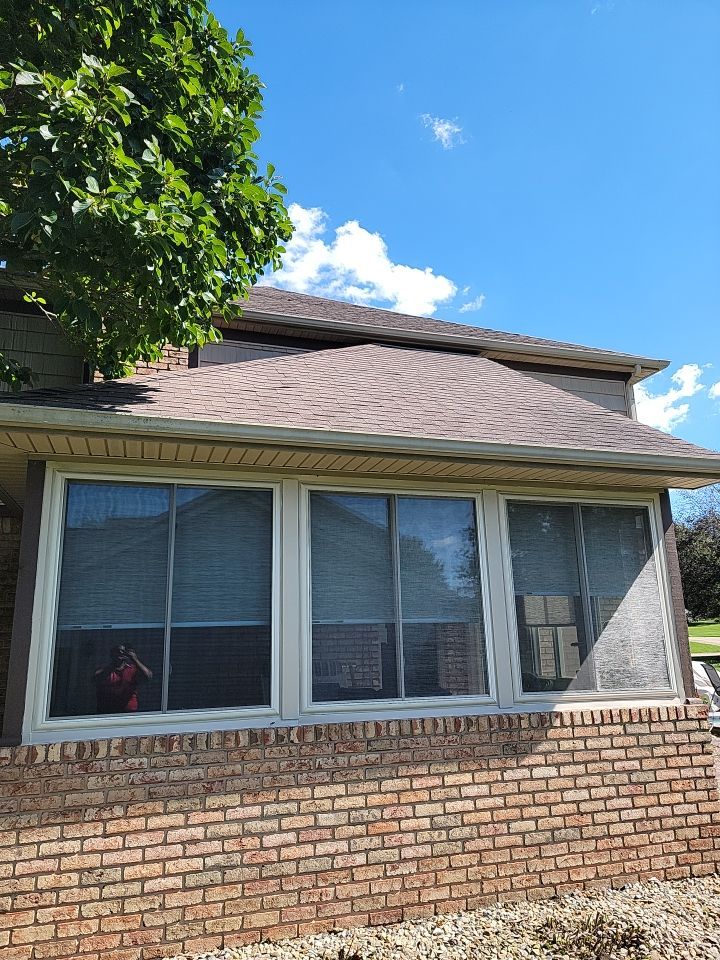 ATLAS PINNACLE COLOR: MAJESTIC SHAKE by Eagle Eye Roofing