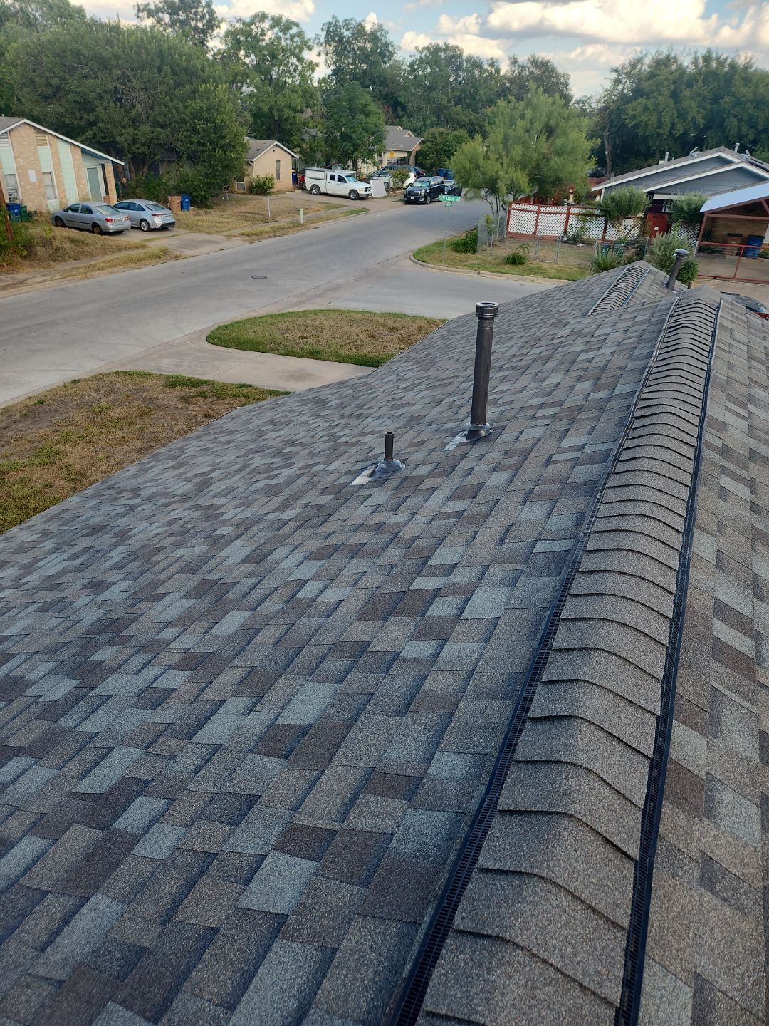 Driftwood - Owens Corning TruDefinition Duration by RoofsOnly.com