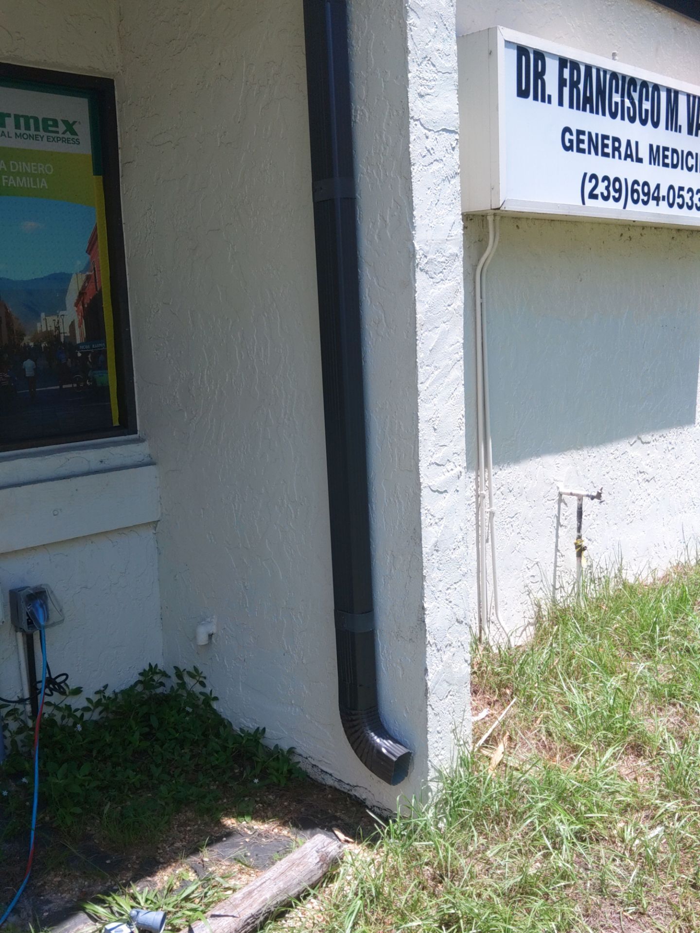 Replace the Fascia and New Downspouts Fort Myers FL by Gutter Professors