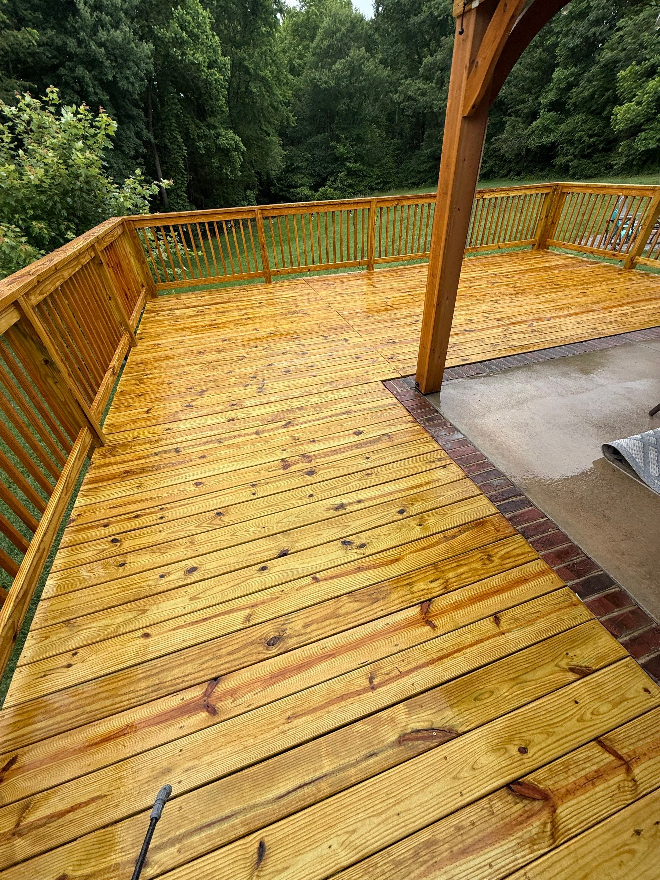 Wood Deck using Wood Sealant by DuraSeal