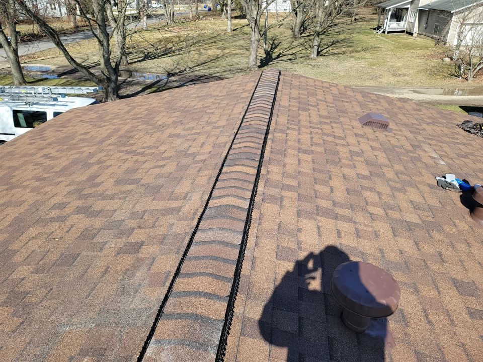 CERTAINTEED LANDMARK COLOR: BURNT SIENNA DRIP EDGE: MUSKET BROWN by Eagle Eye Roofing