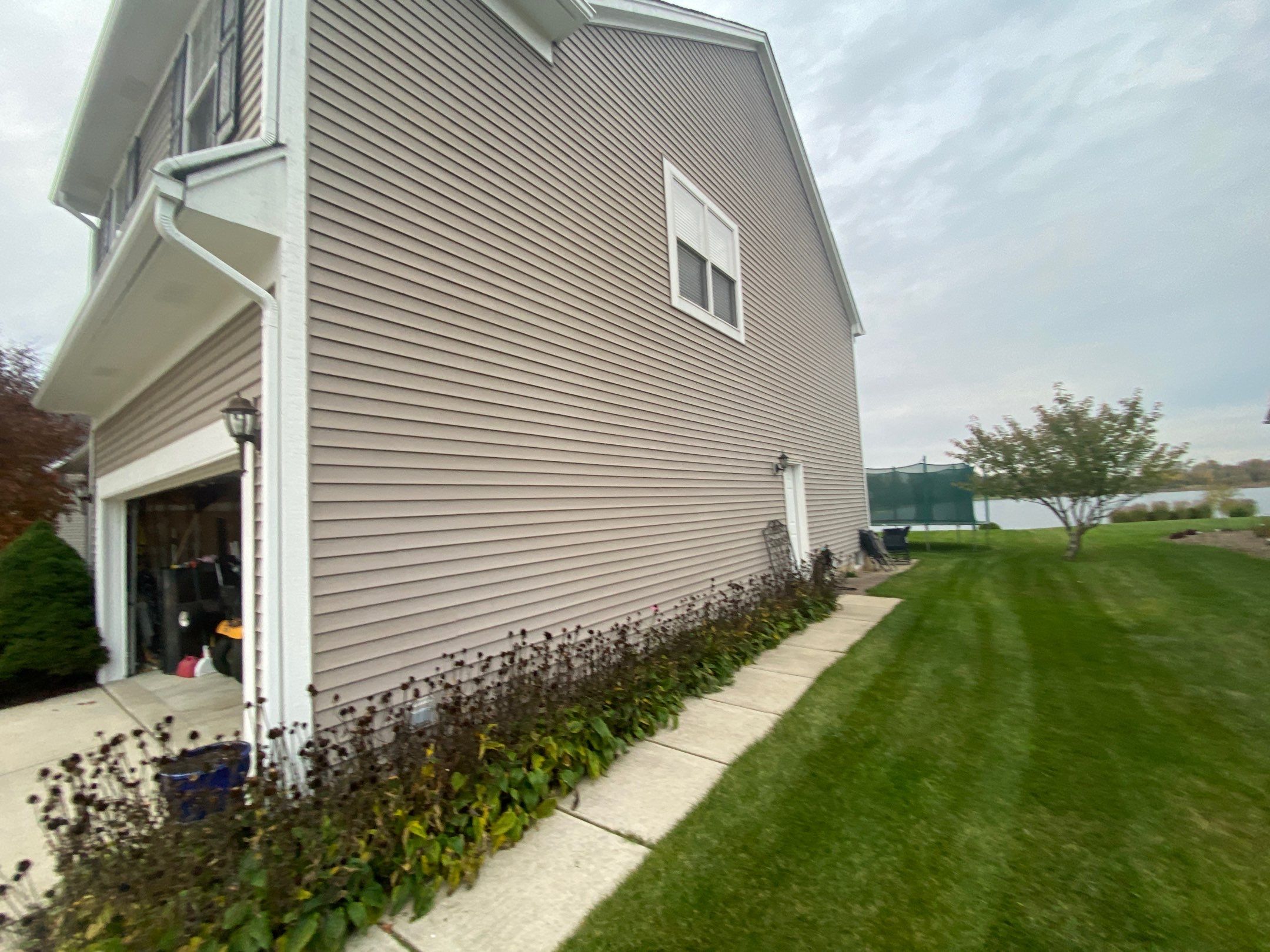Roof Replacement using Owens Corning Duration Shingle by 180 Contractors