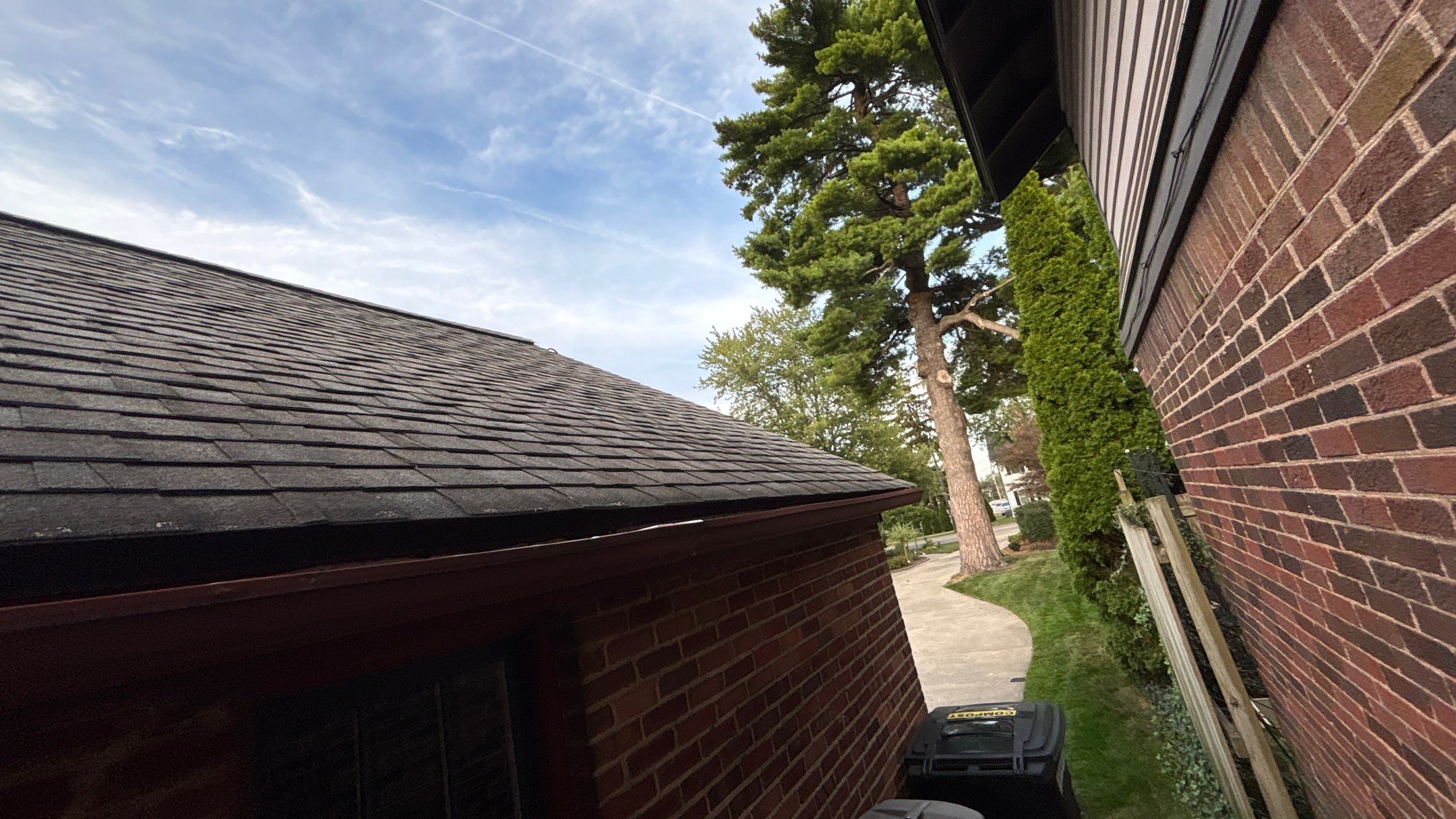 Roof Replacement using Owens Corning Onyx Black by 180 Contractors