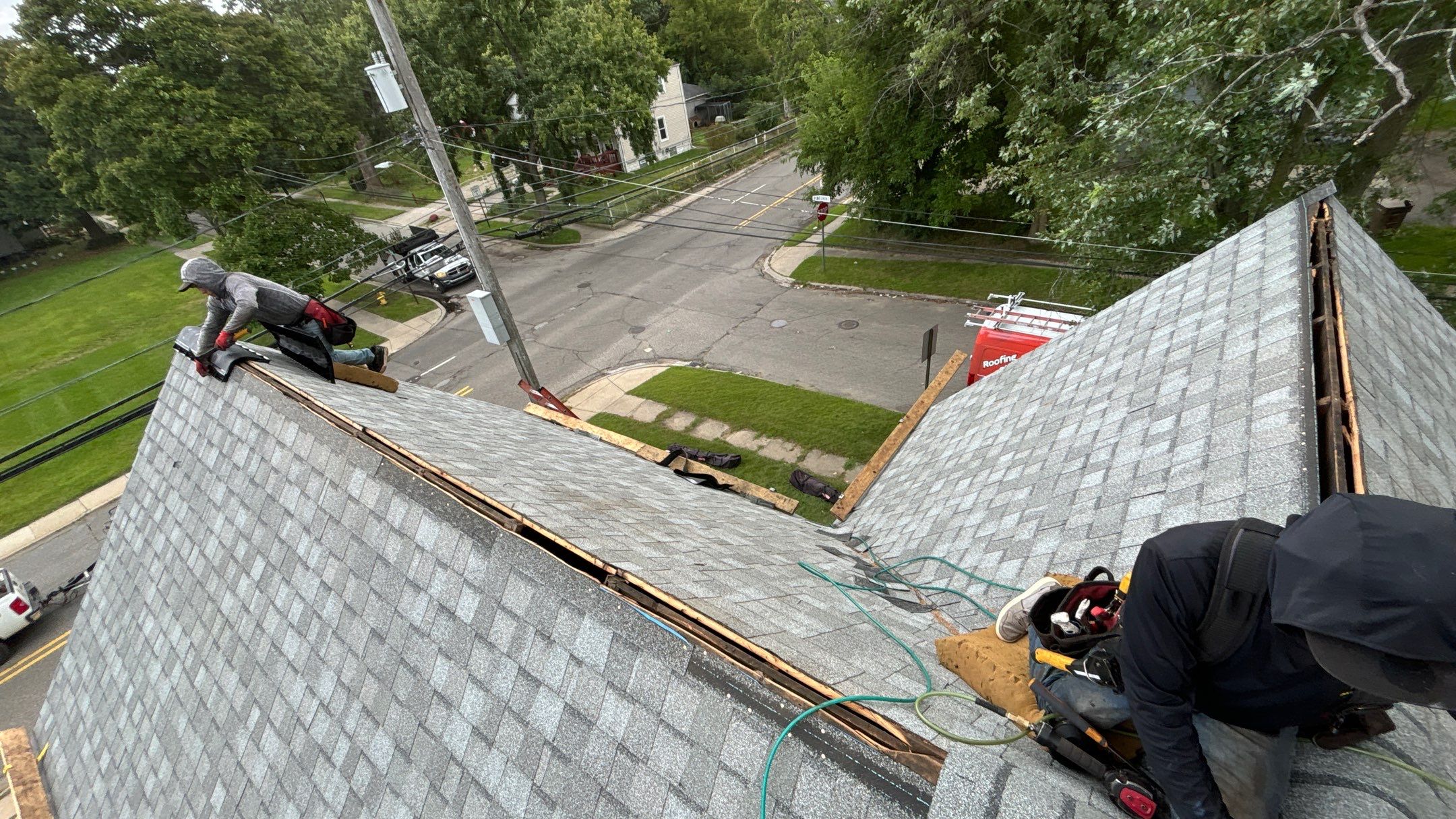 Roof Replacement using CertainTeed Landmark by 180 Contractors