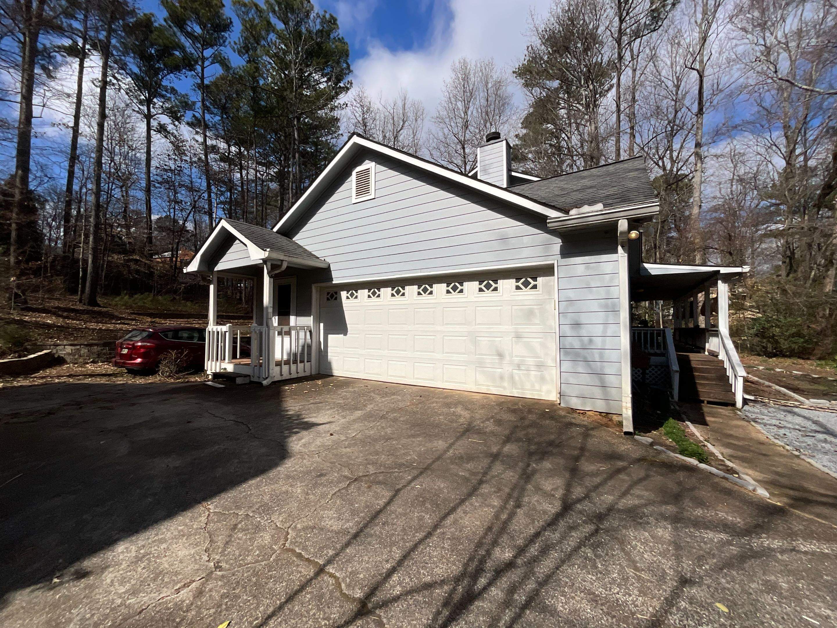 Custom Deck Construction and Exterior Painting Transformation in Kennesaw by Swift Home Renovations