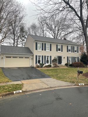 Fairfax Station :Residential Roof Replacement with CertainTeed Landmark Pro in Max Def Drift Wood 