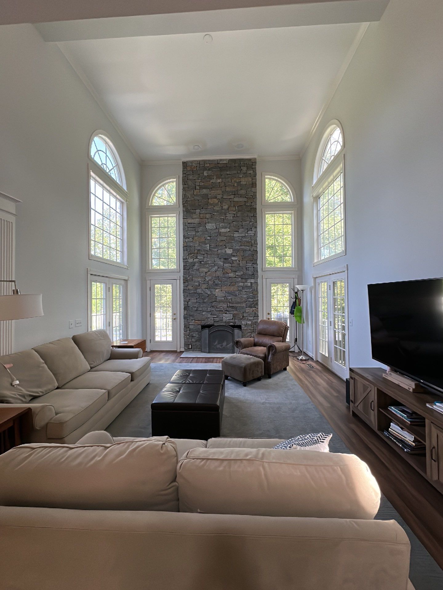 Fireplace remodel, Great Falls, VA by Fairfax Contractors, LLC