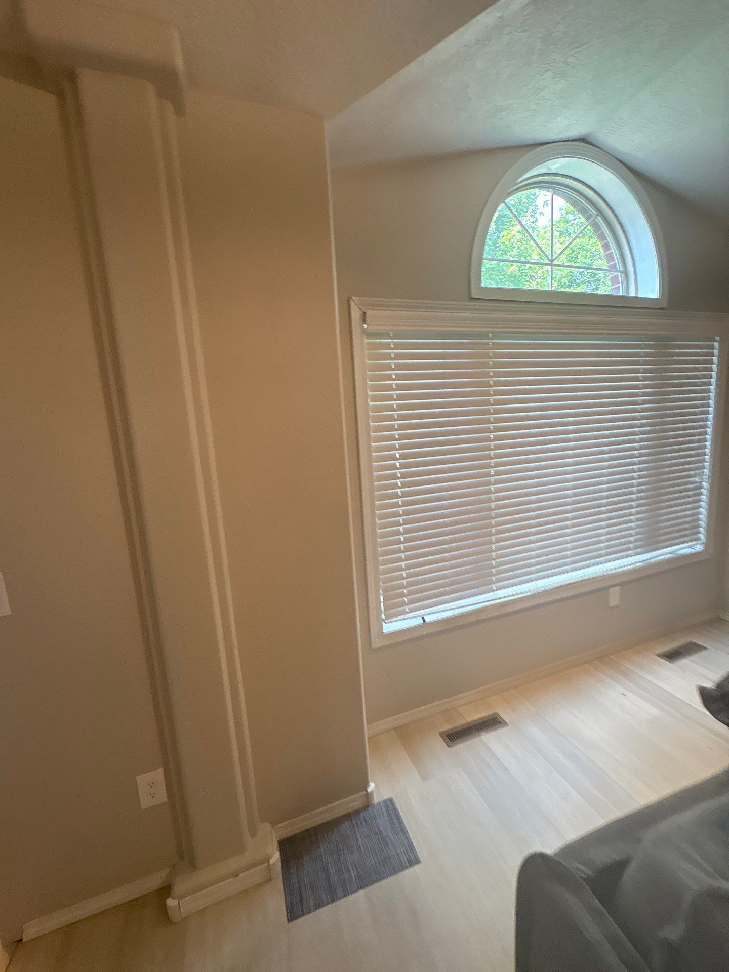 Sioux Falls Interior Painting and Luxury Vinyl Plank Flooring Installation by Select Painting, Coatings & Garage Cabinets