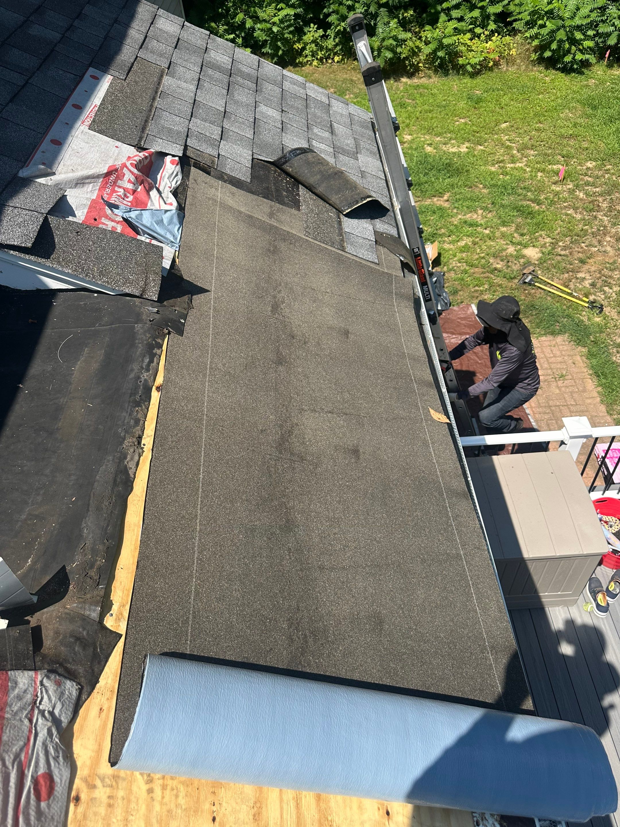 π¨ YORK, MAINE ROOF REPAIR π‘π² by Tall pine roofing