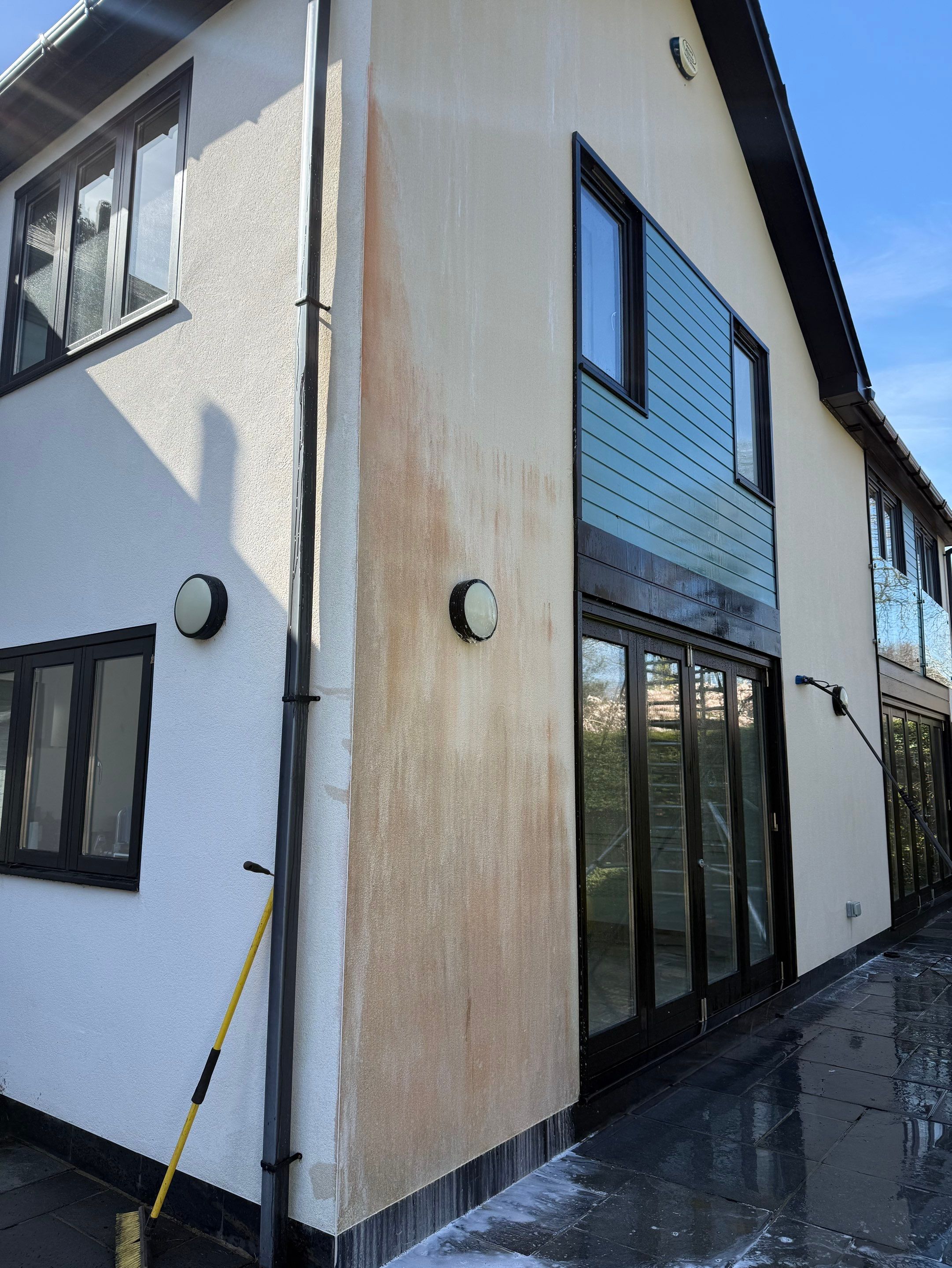 Render and Roof clean using Softwash Equipment by Ges Exterior Cleaning ltd