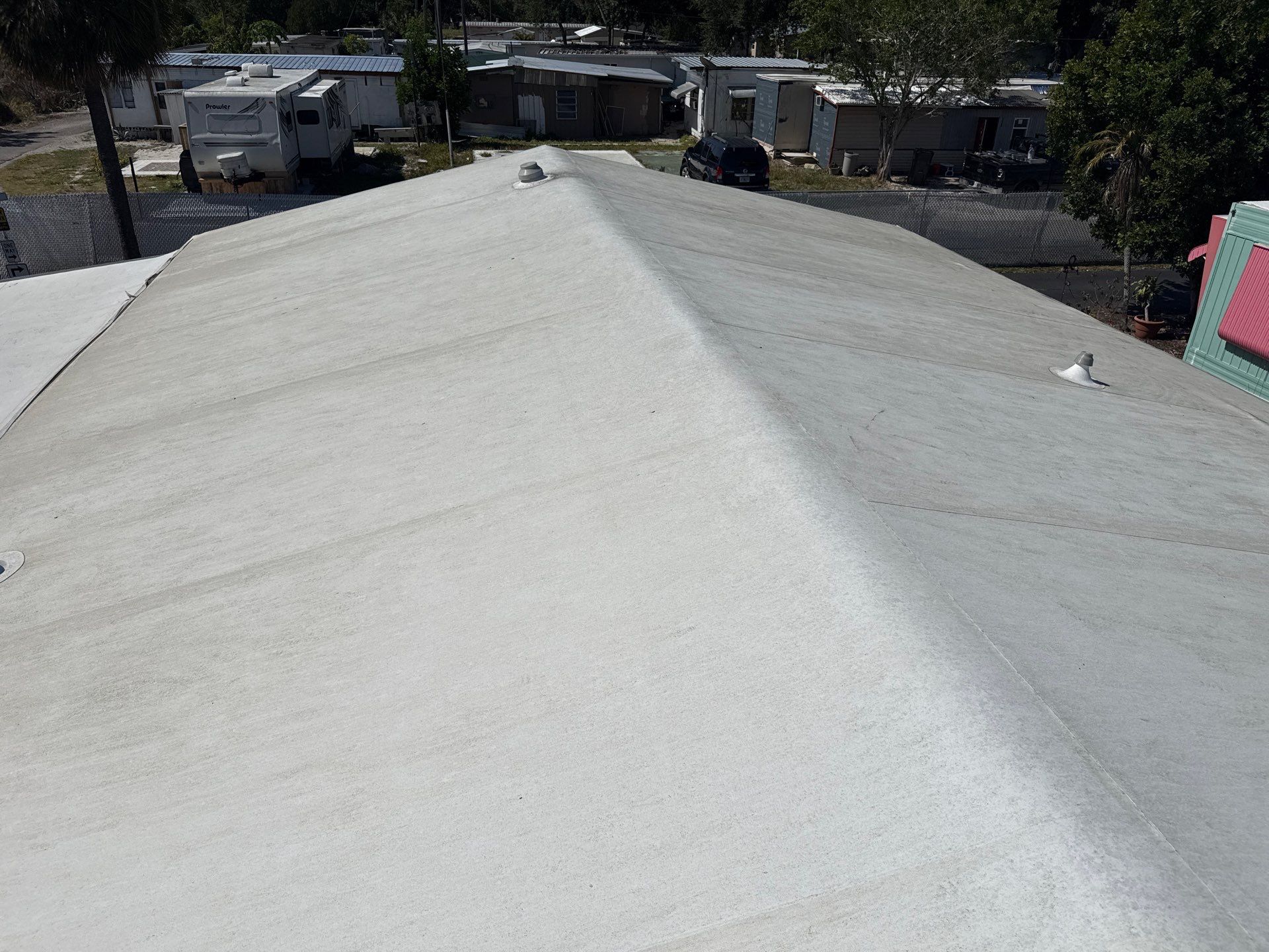 Mobile Home Soft Wash & TPO Roof Cleaning in Plaza Estates – Bradenton, FL by Sunshine AquaWash