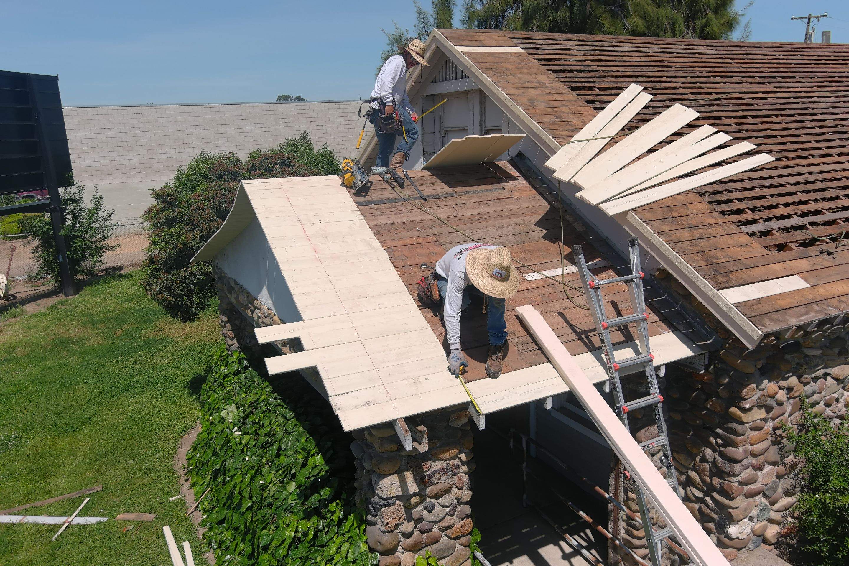 Certainteed Landmark Solaris shingle job at Merced Fairgrounds by Straight Edge Roofing Inc